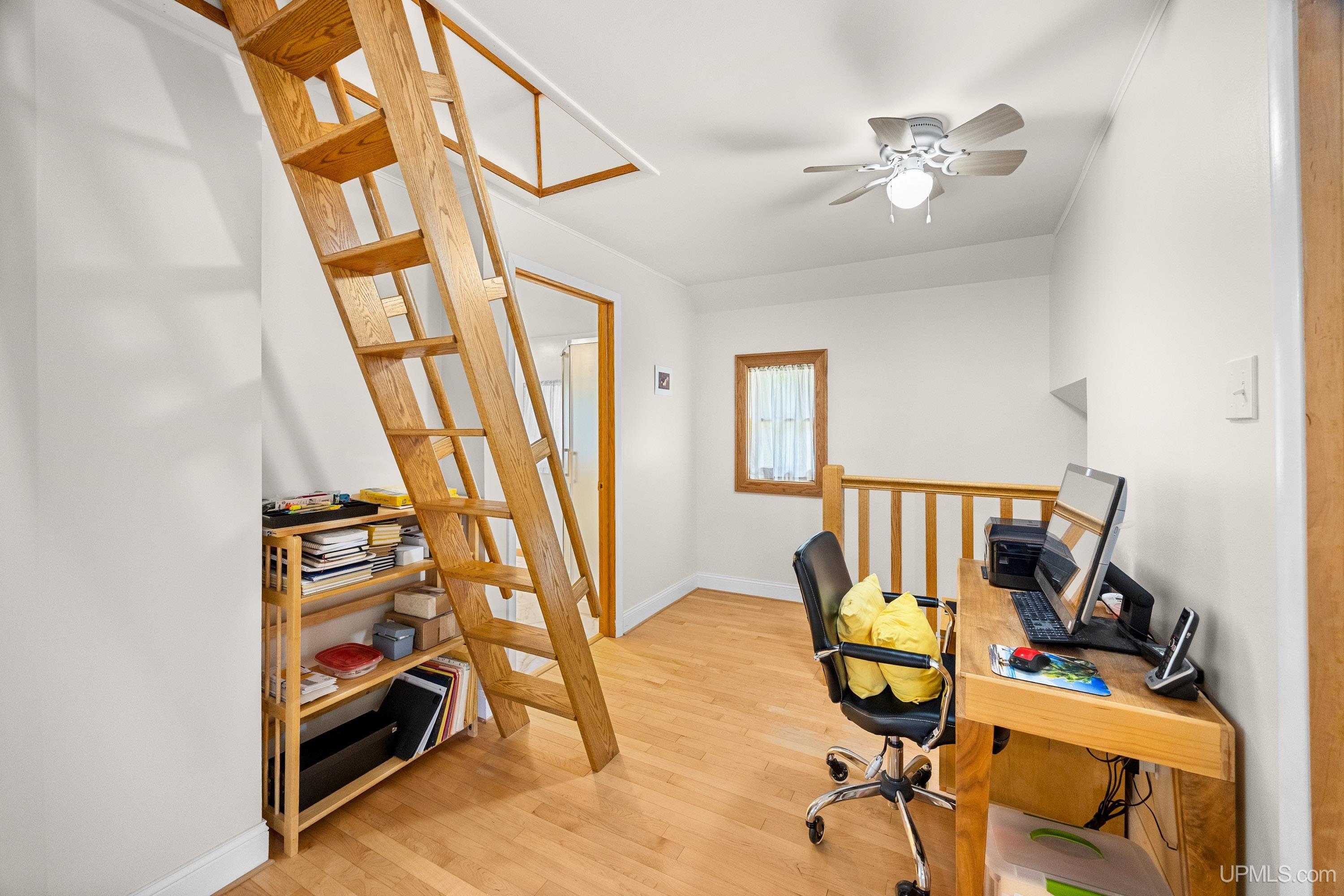 305 Emerald Street, Houghton, MI, 49931