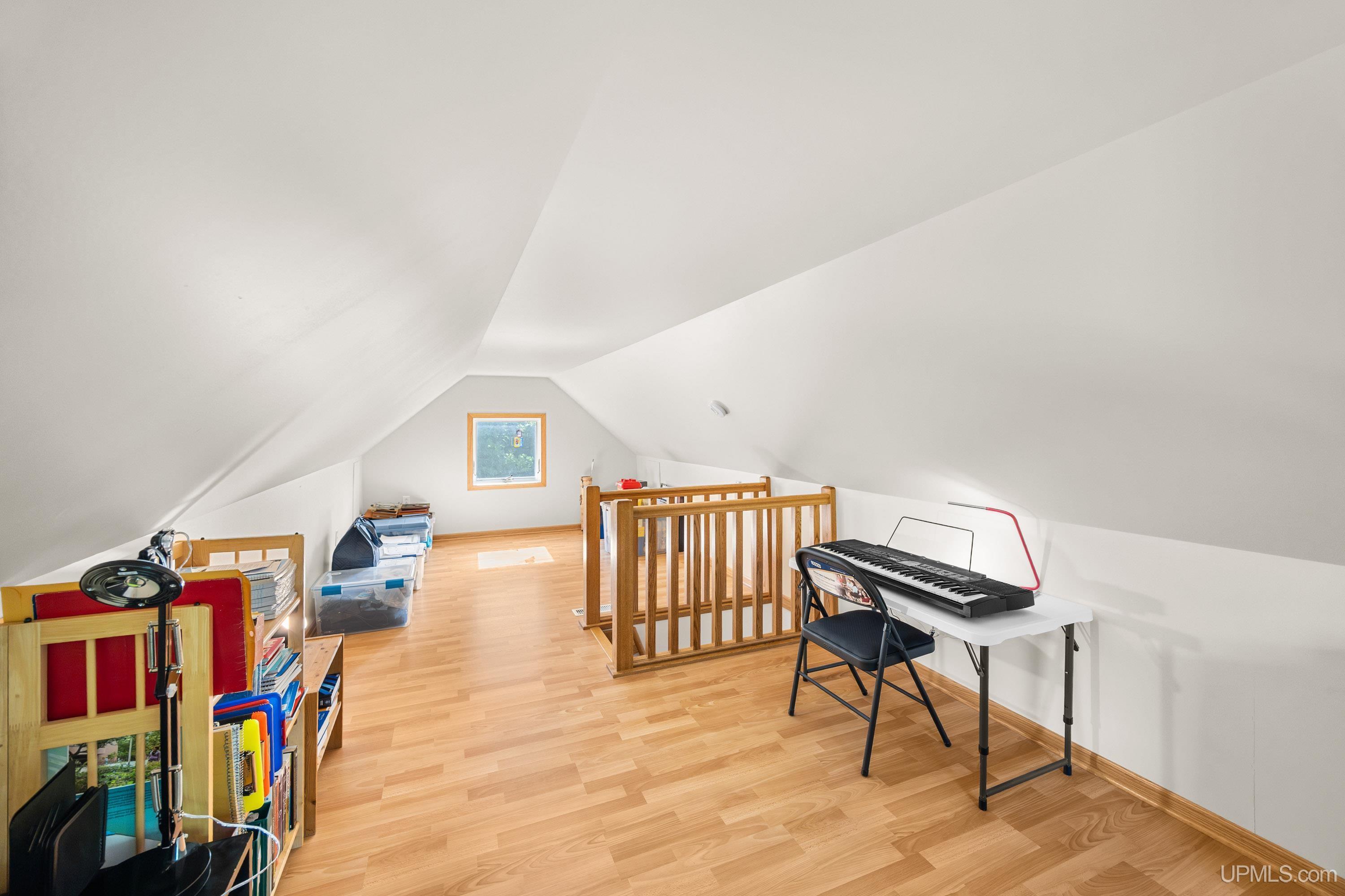 305 Emerald Street, Houghton, MI, 49931