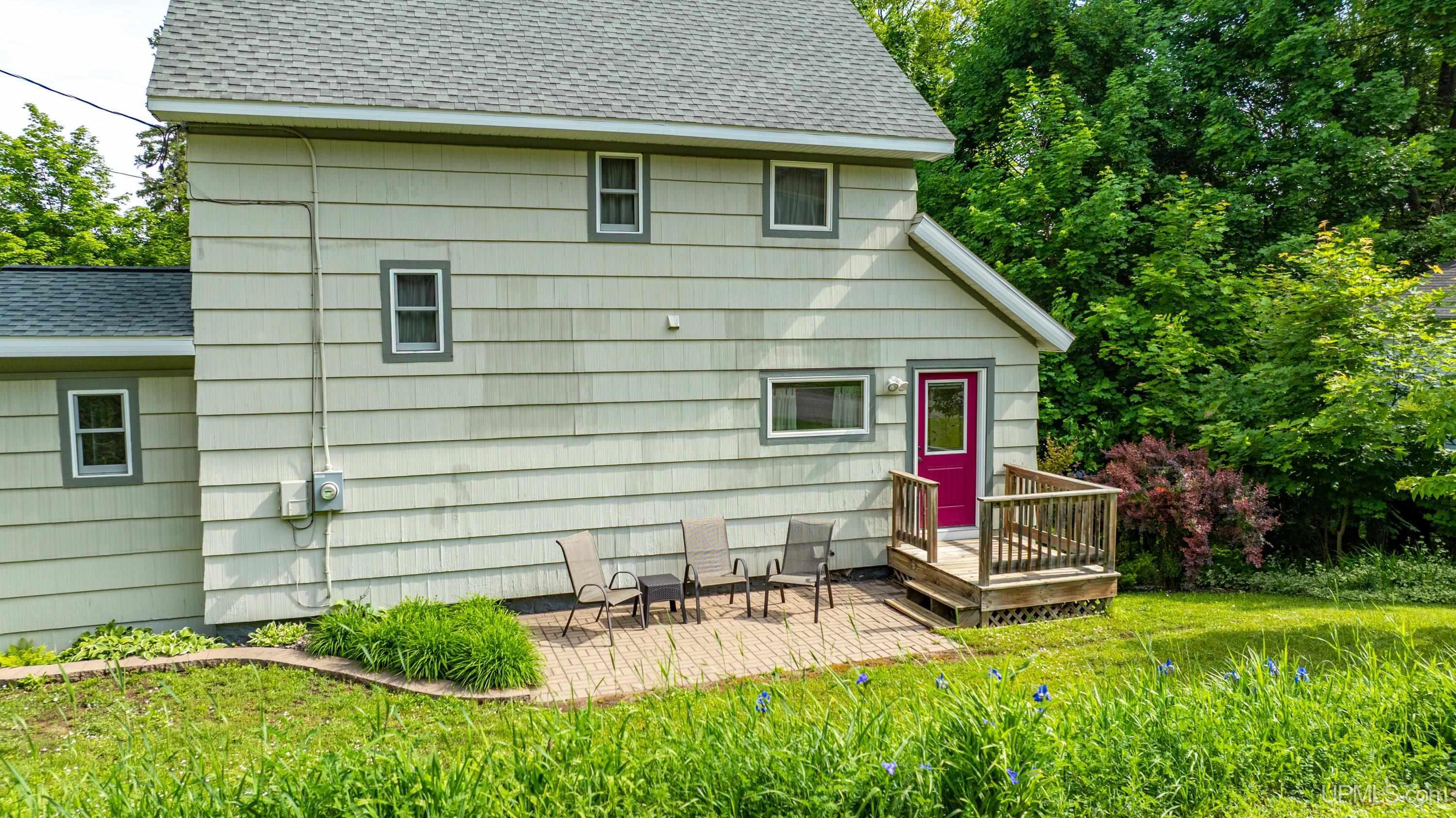 305 Emerald Street, Houghton, MI, 49931