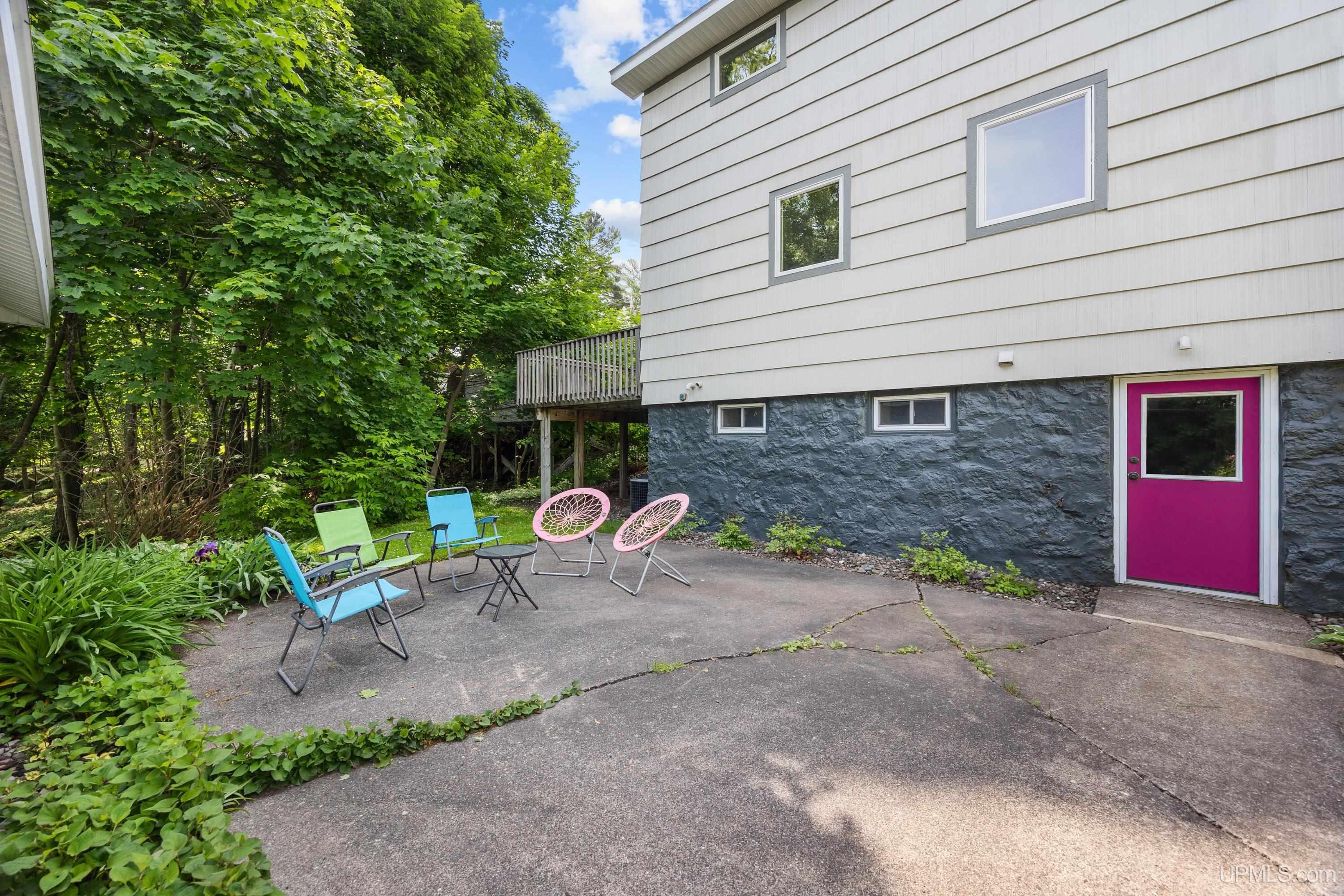 305 Emerald Street, Houghton, MI, 49931