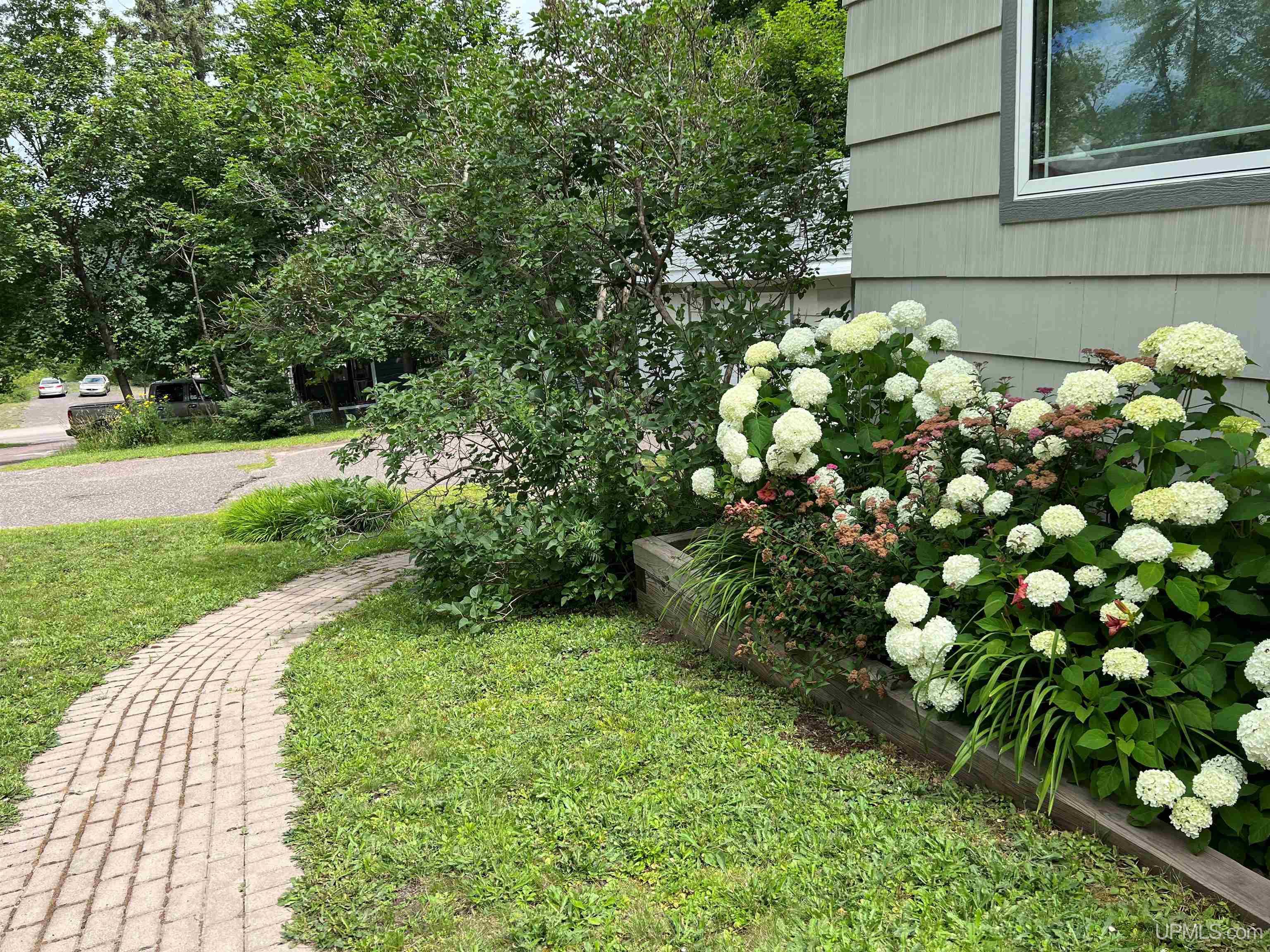 305 Emerald Street, Houghton, MI, 49931