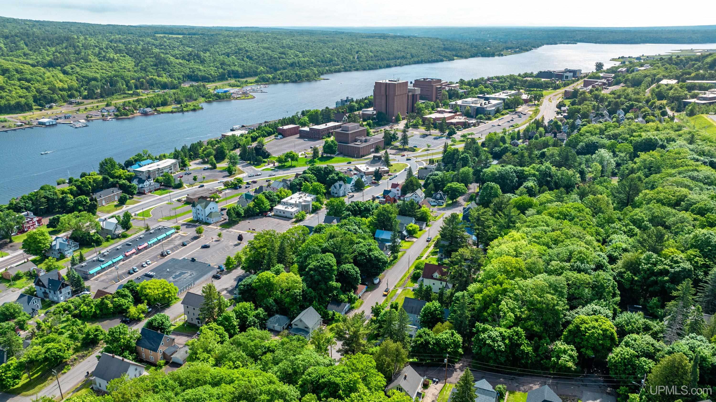 305 Emerald Street, Houghton, MI, 49931