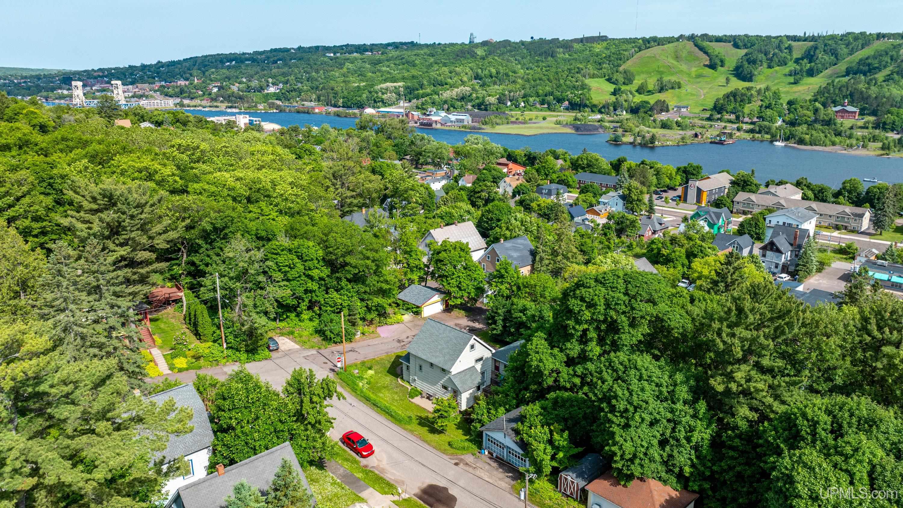 305 Emerald Street, Houghton, MI, 49931