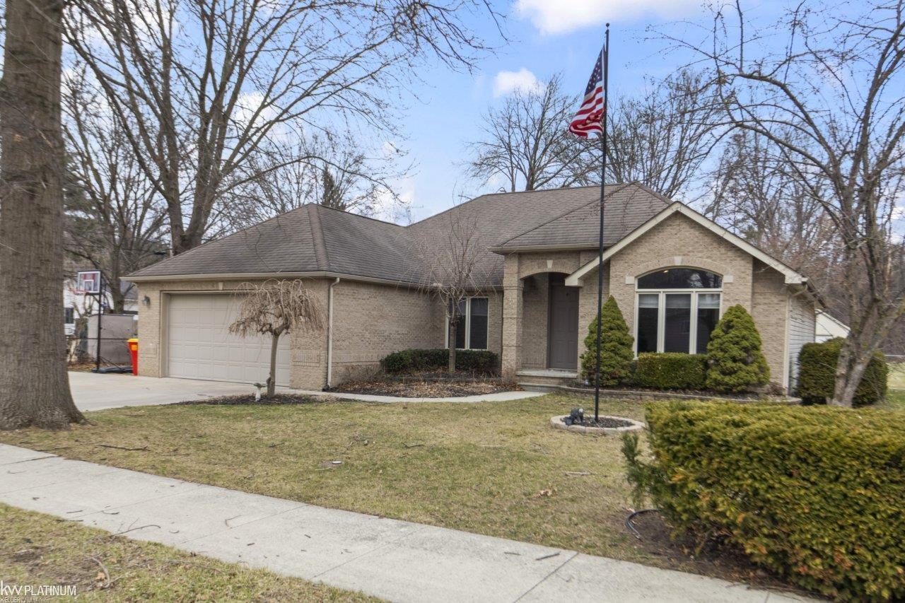 600 Cherry Street, Algonac, MI, 48001