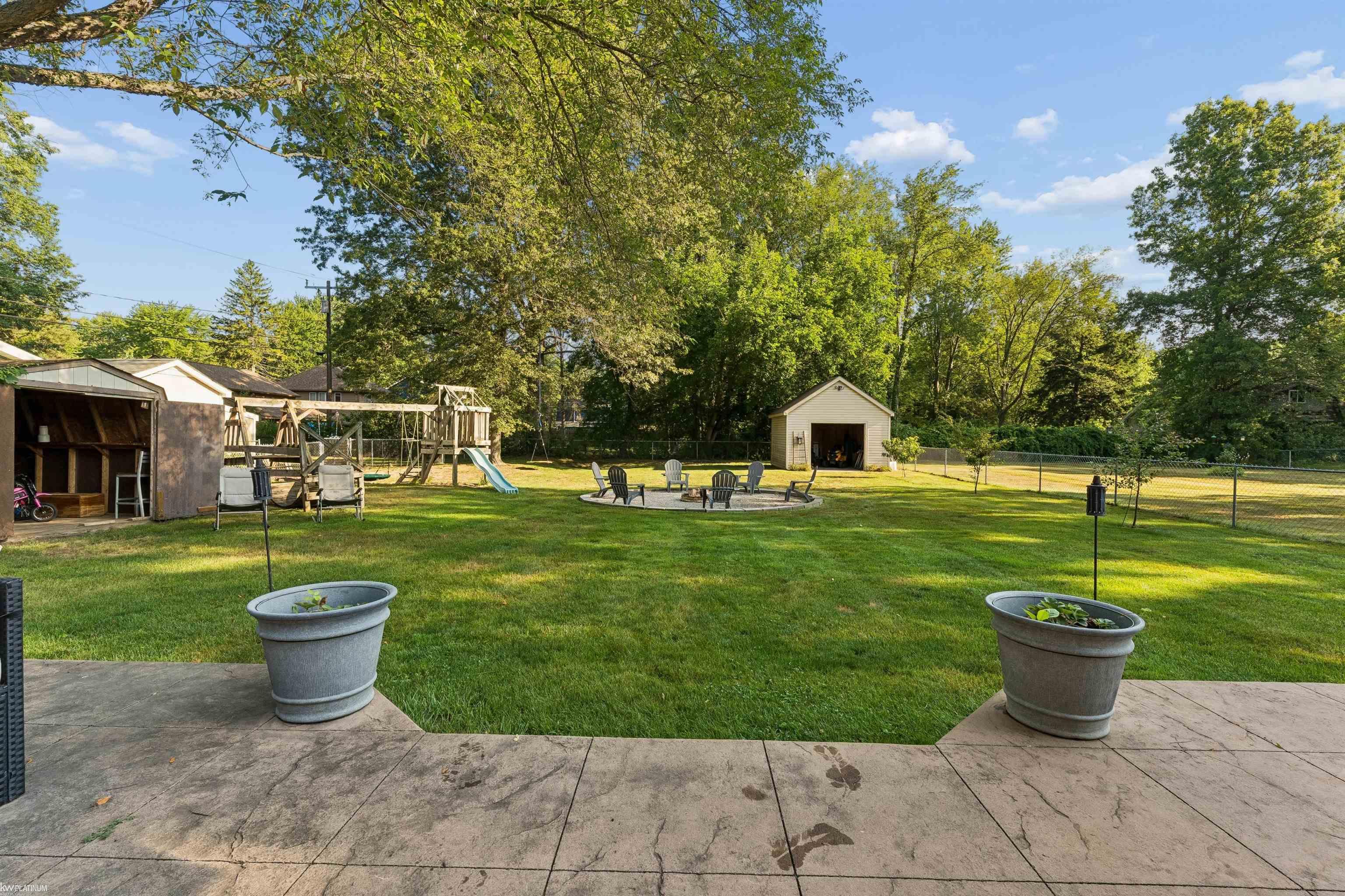 2nd image of 600 Cherry St, Algonac, MI 48001 | MLS# 50202861