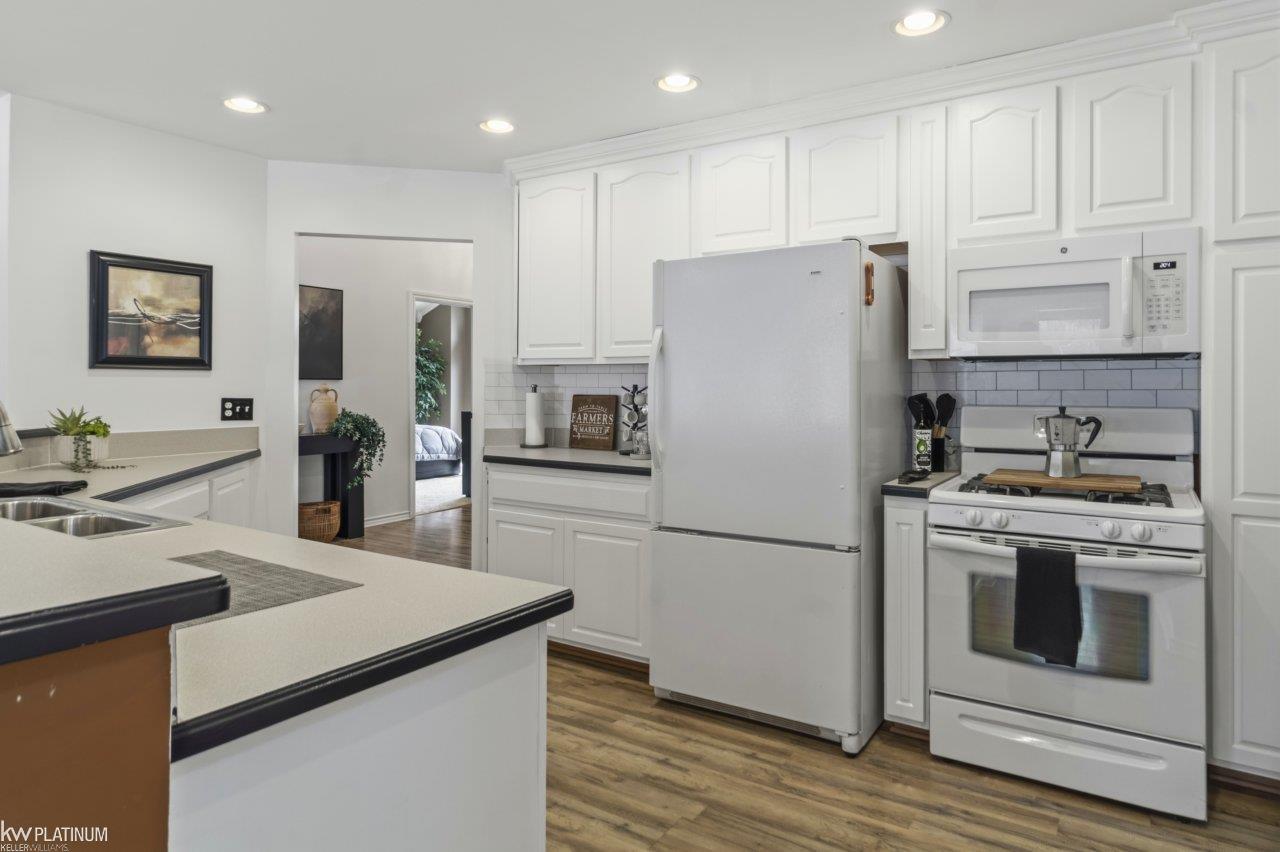 600 Cherry Street, Algonac, MI, 48001