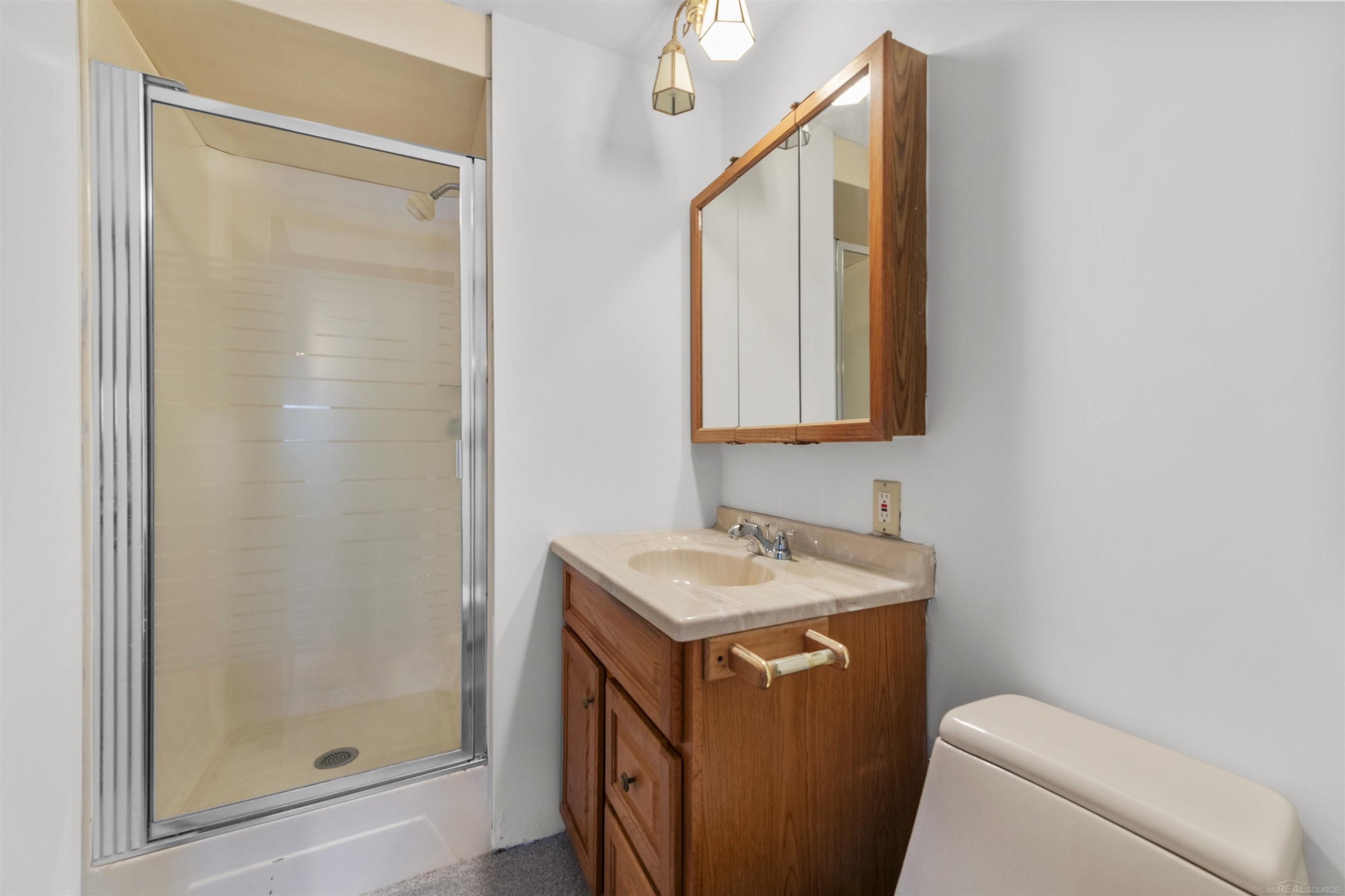 69455 Hicks Road, Armada, MI, 48005