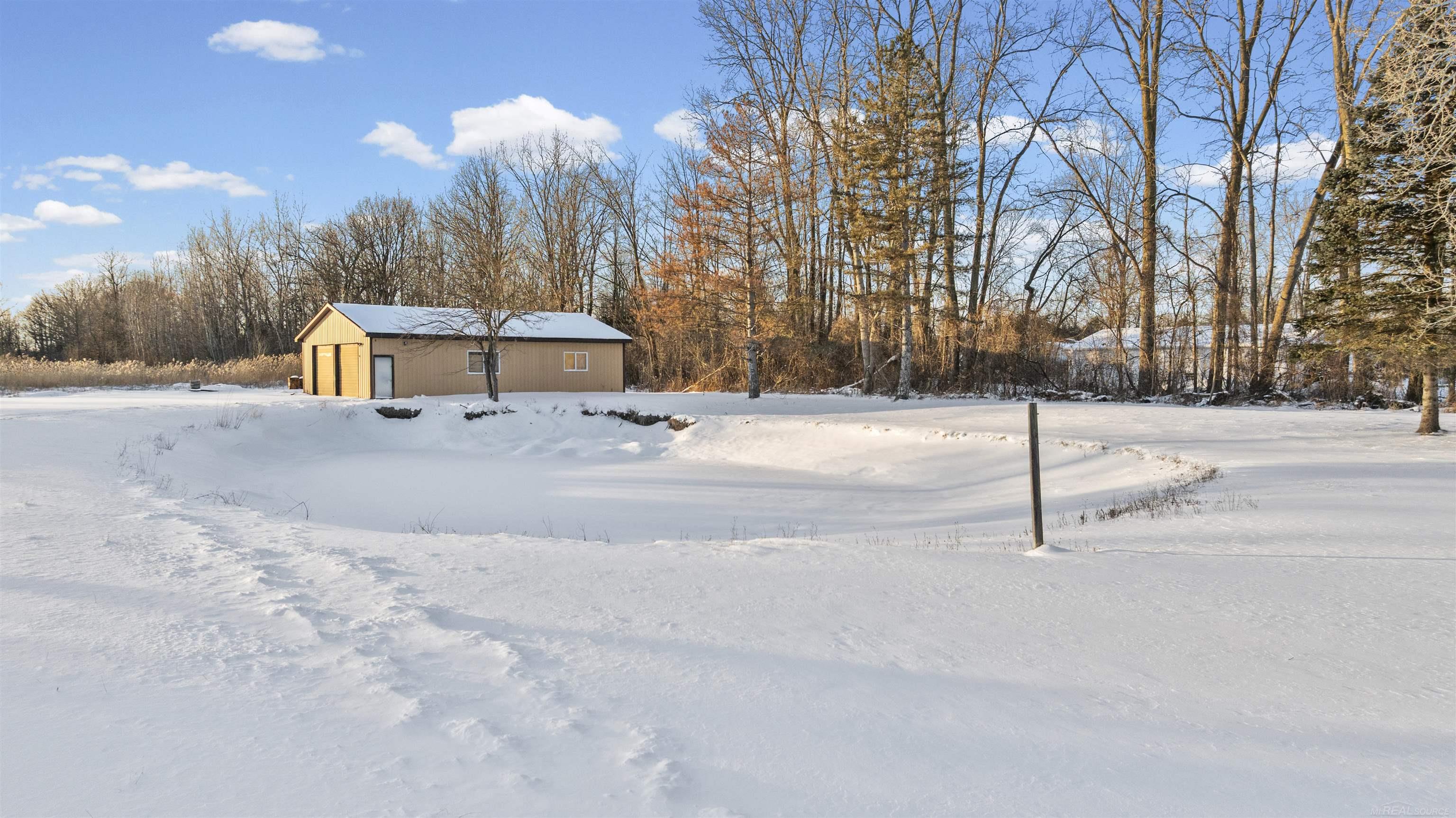 69455 Hicks Road, Armada, MI, 48005