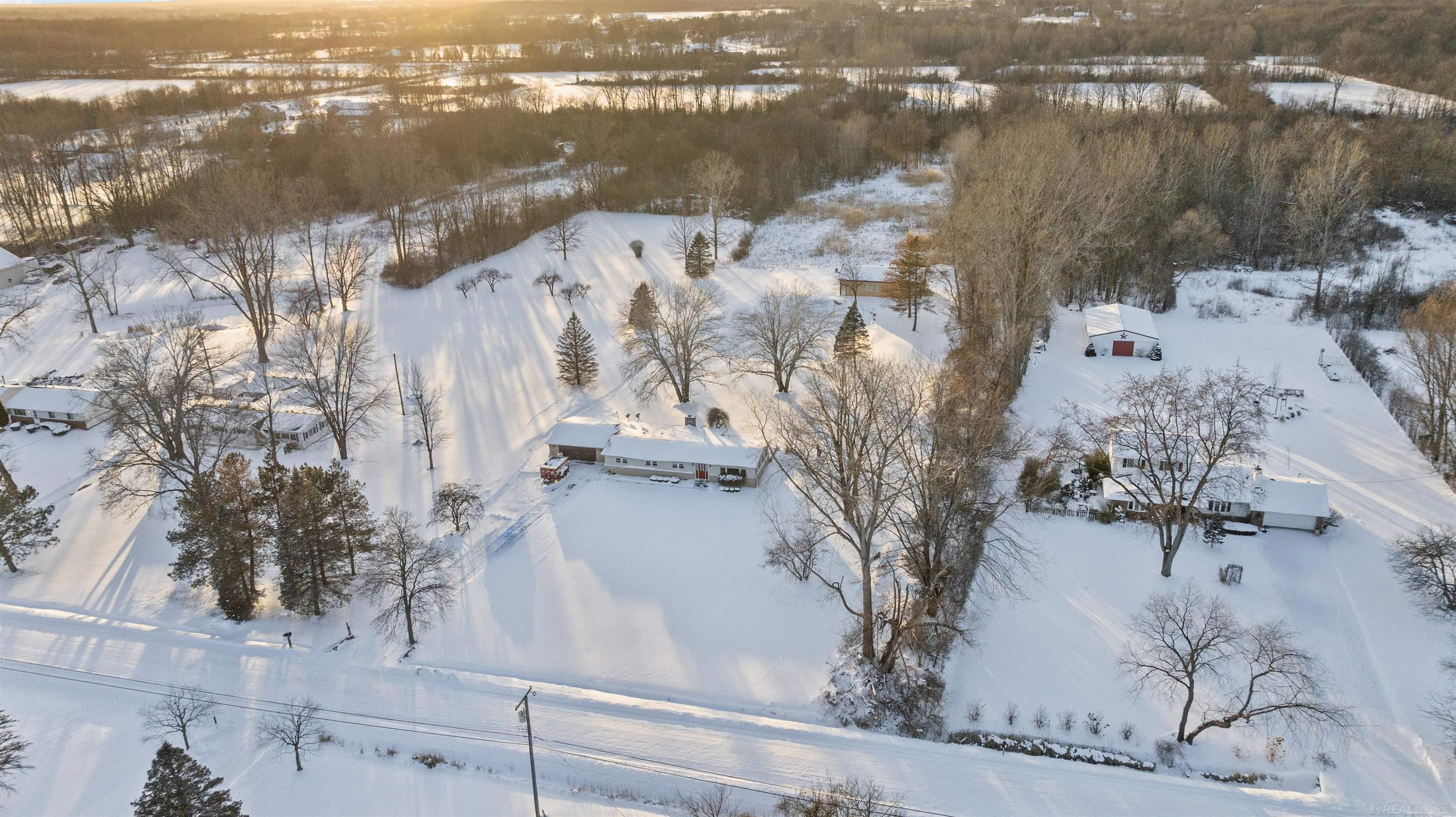 69455 Hicks Road, Armada, MI, 48005