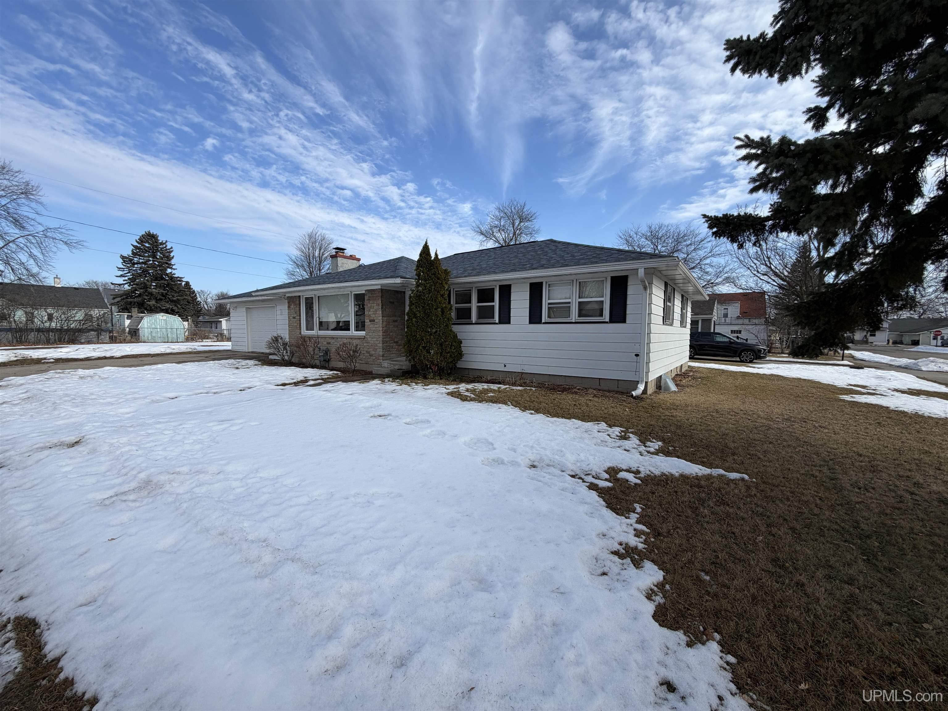 2100 14th Street, Menominee, MI, 49858