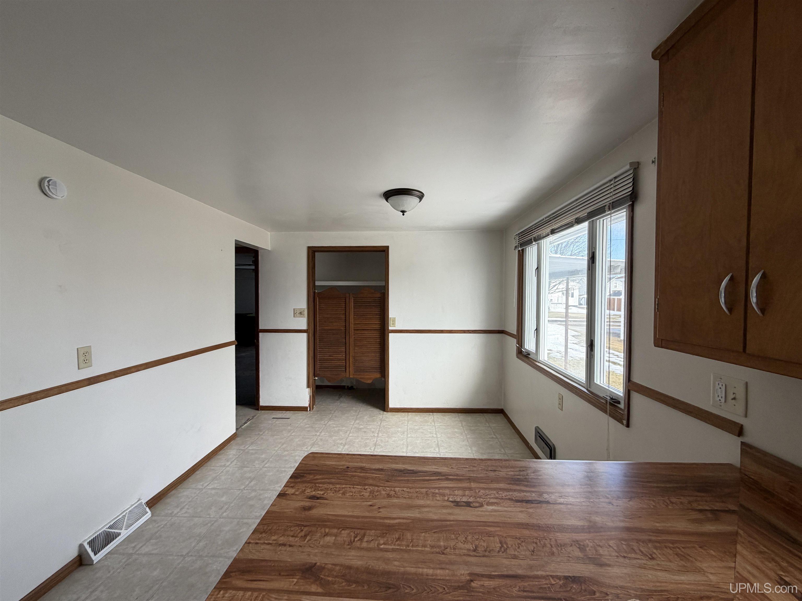 2100 14th Street, Menominee, MI, 49858