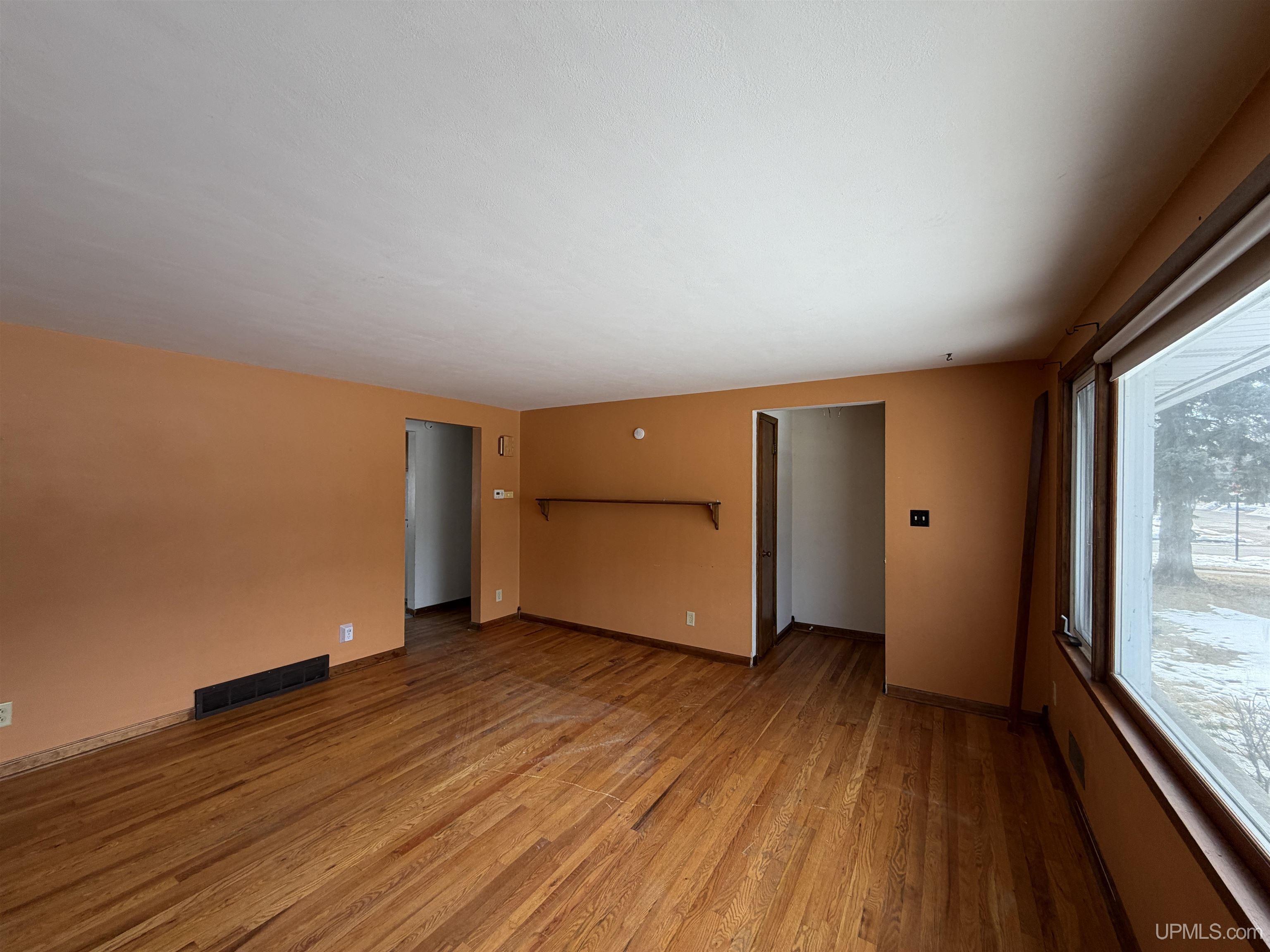 2100 14th Street, Menominee, MI, 49858