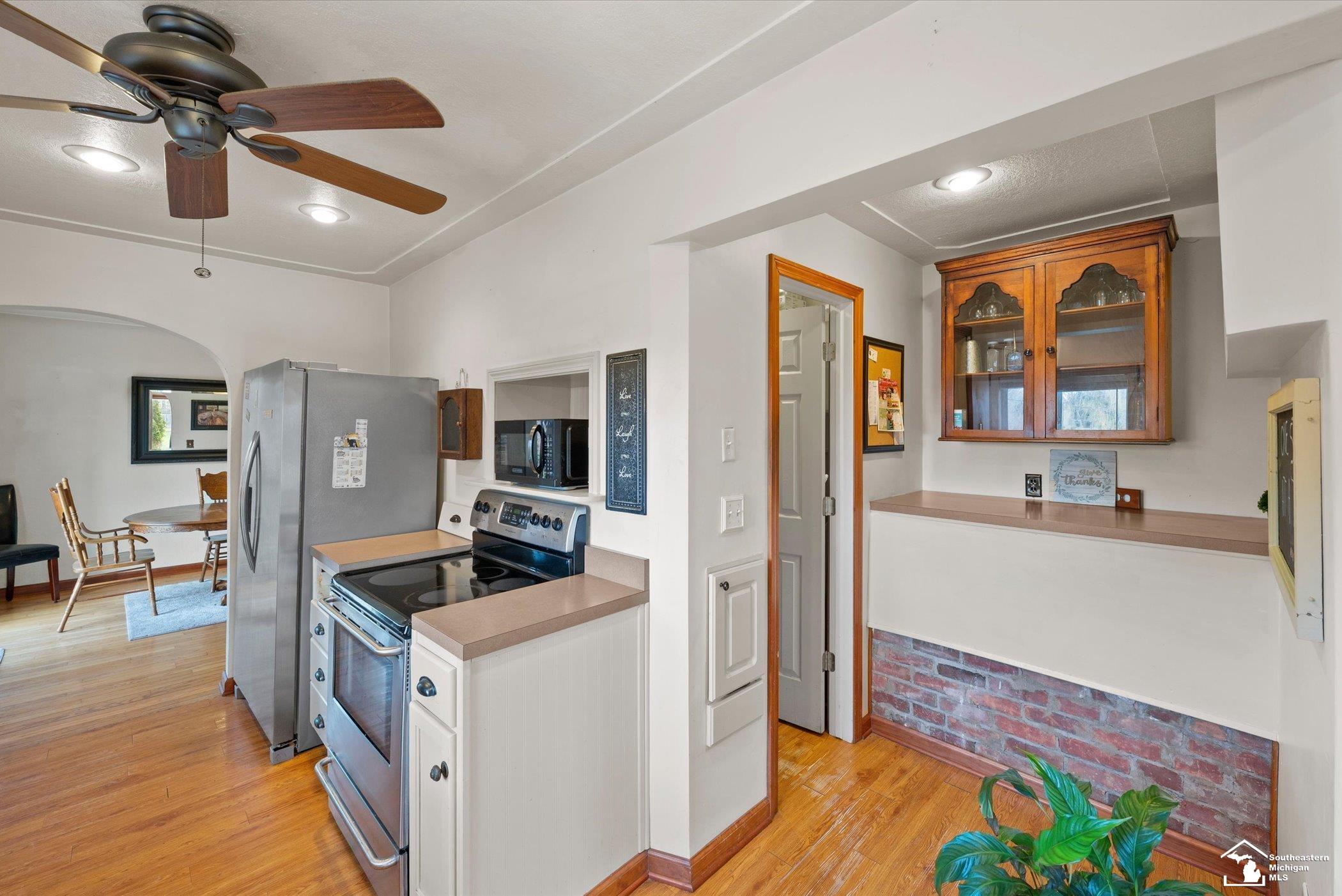 6925 Kirtwood Drive, Temperance, MI, 48182