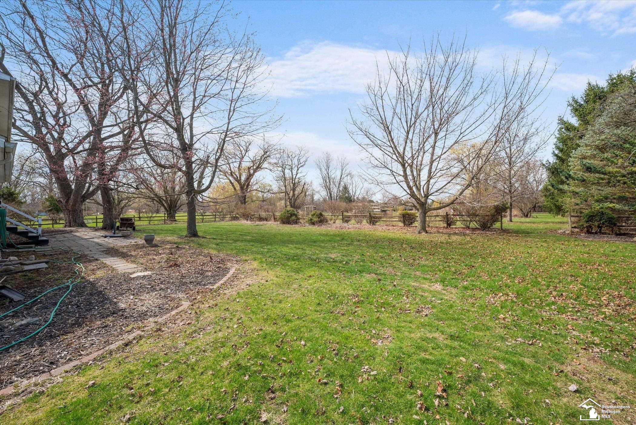 6925 Kirtwood Drive, Temperance, MI, 48182