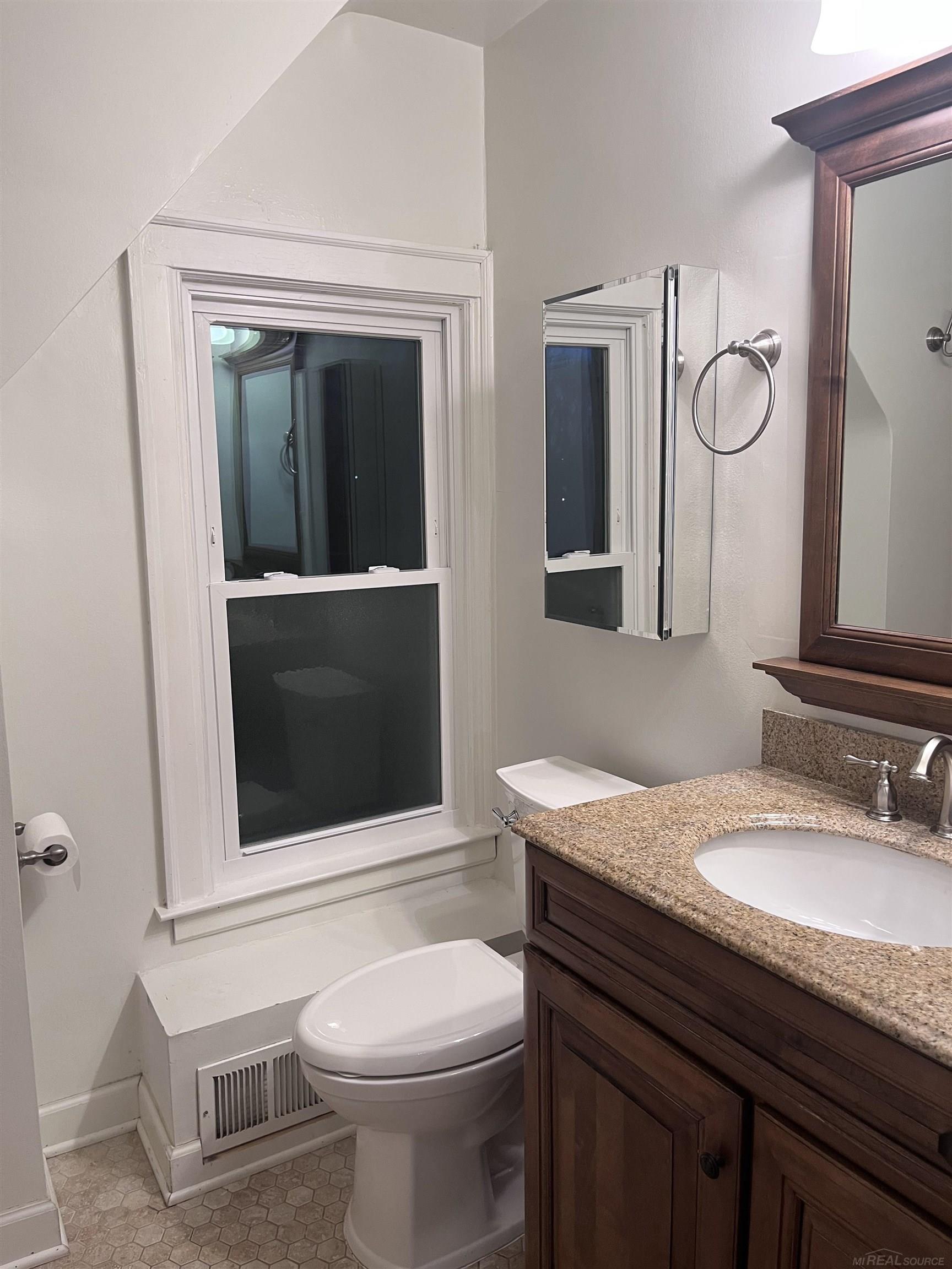 11325 Blackburn Street, Livonia, MI, 48150