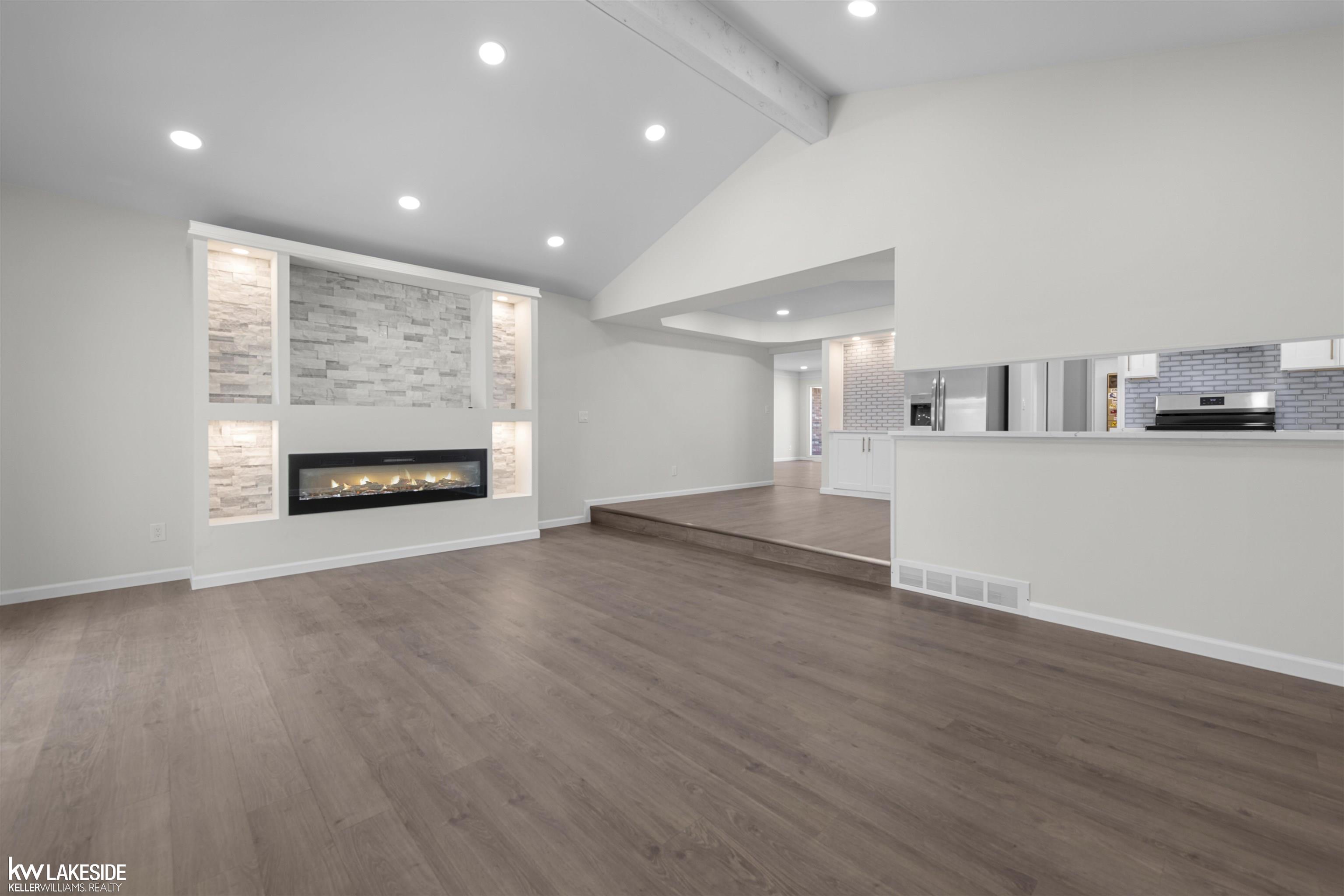 4786 Lucerne Drive, Sterling Heights, MI, 48310