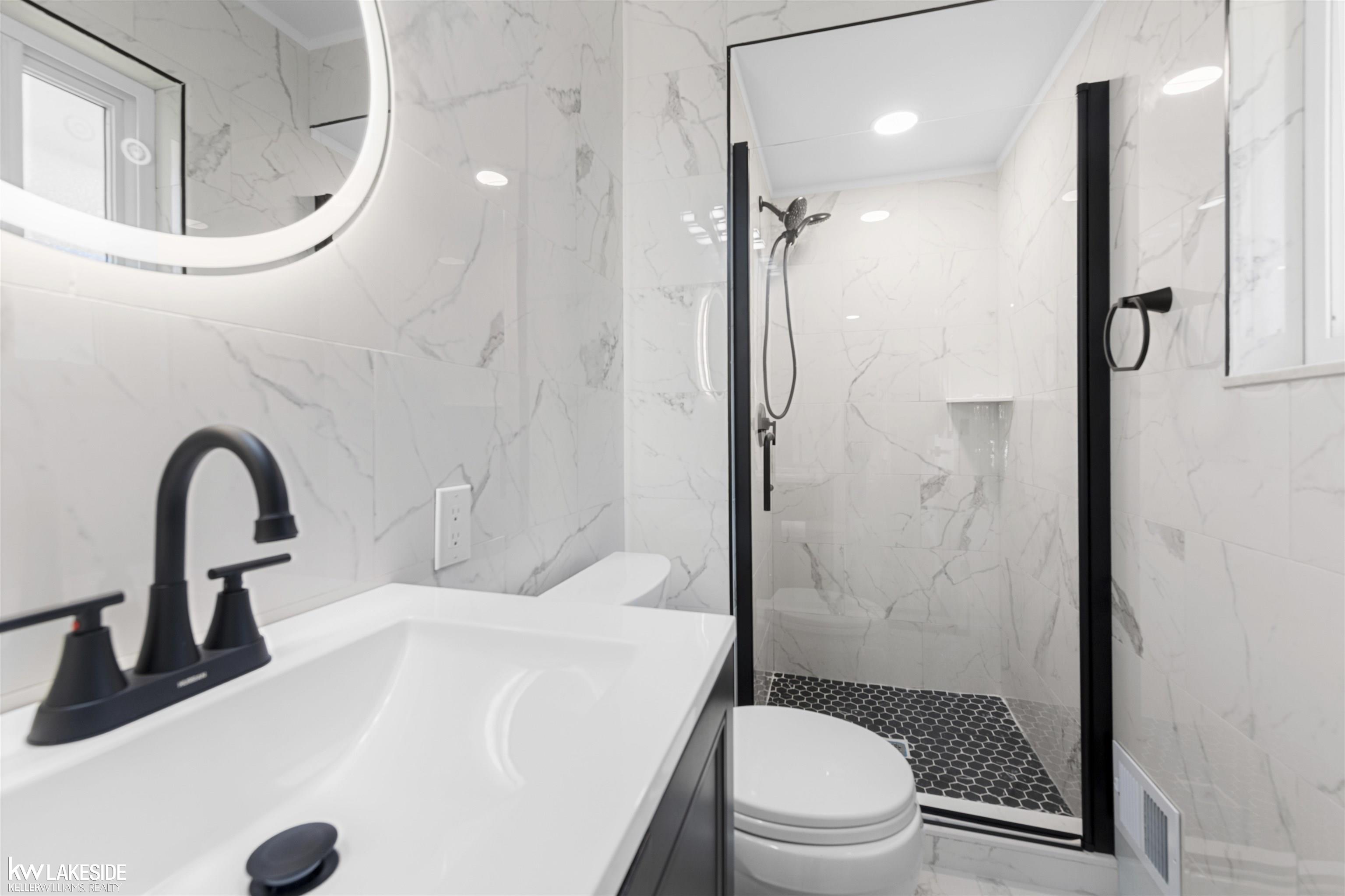 4786 Lucerne Drive, Sterling Heights, MI, 48310