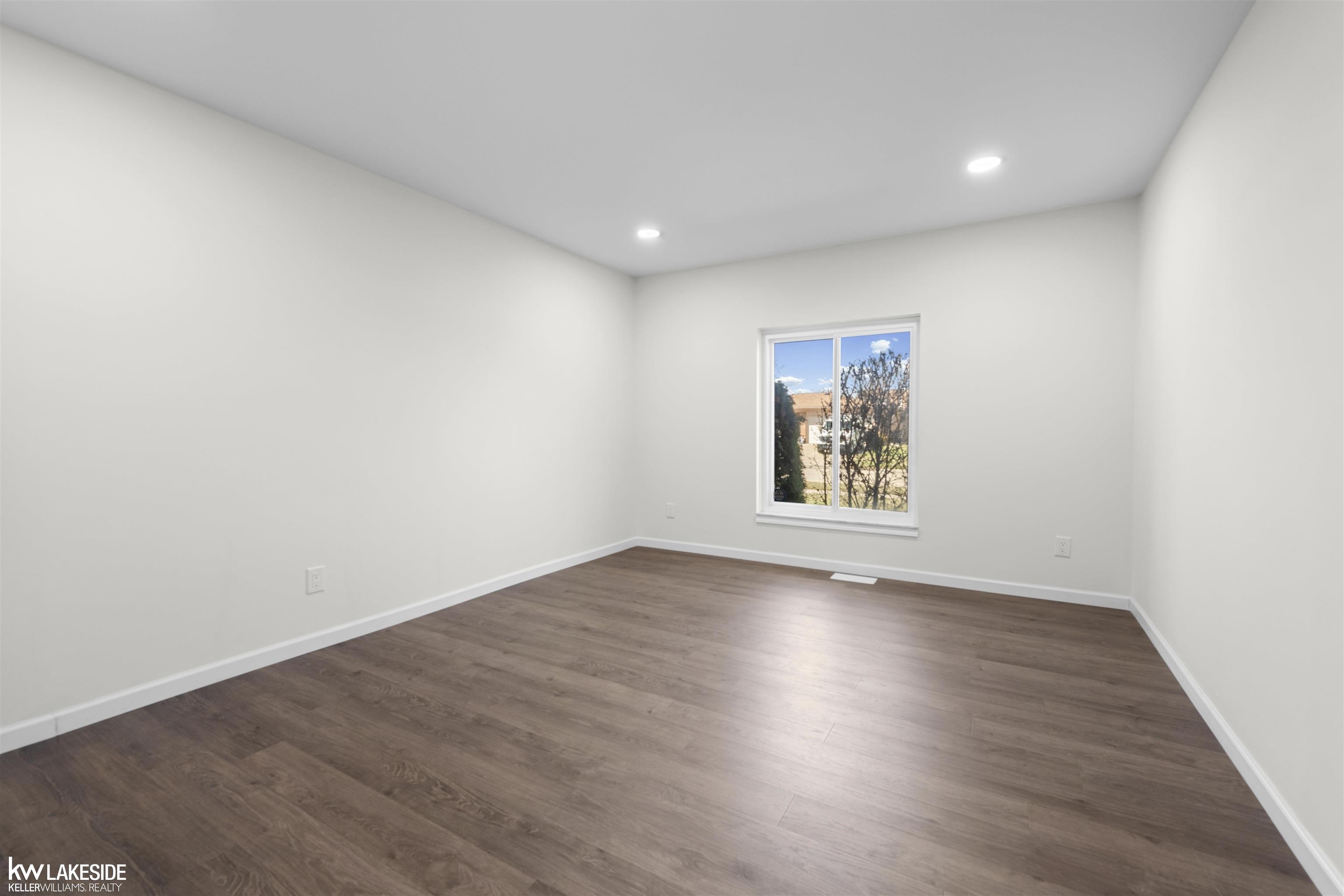 4786 Lucerne Drive, Sterling Heights, MI, 48310