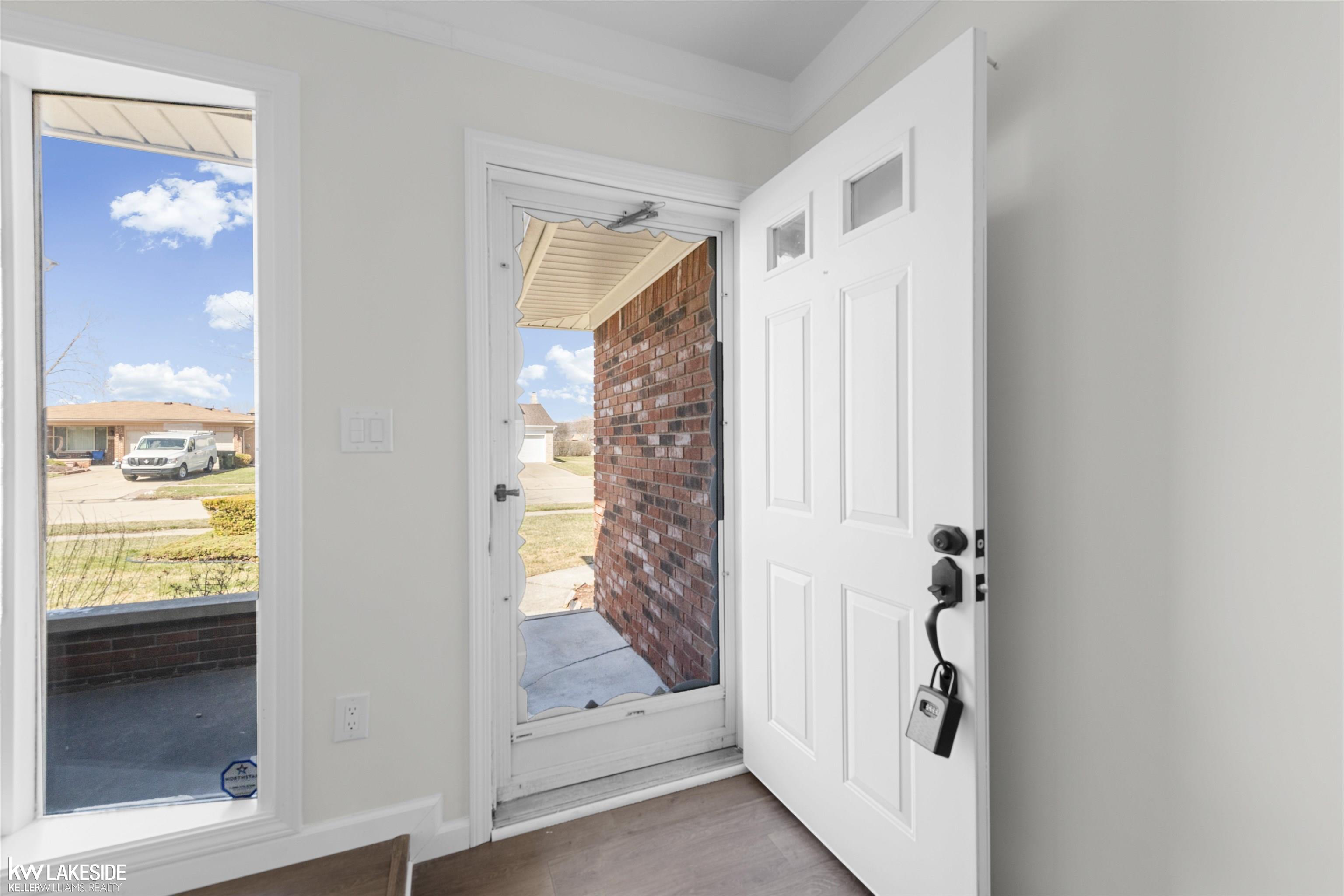 4786 Lucerne Drive, Sterling Heights, MI, 48310