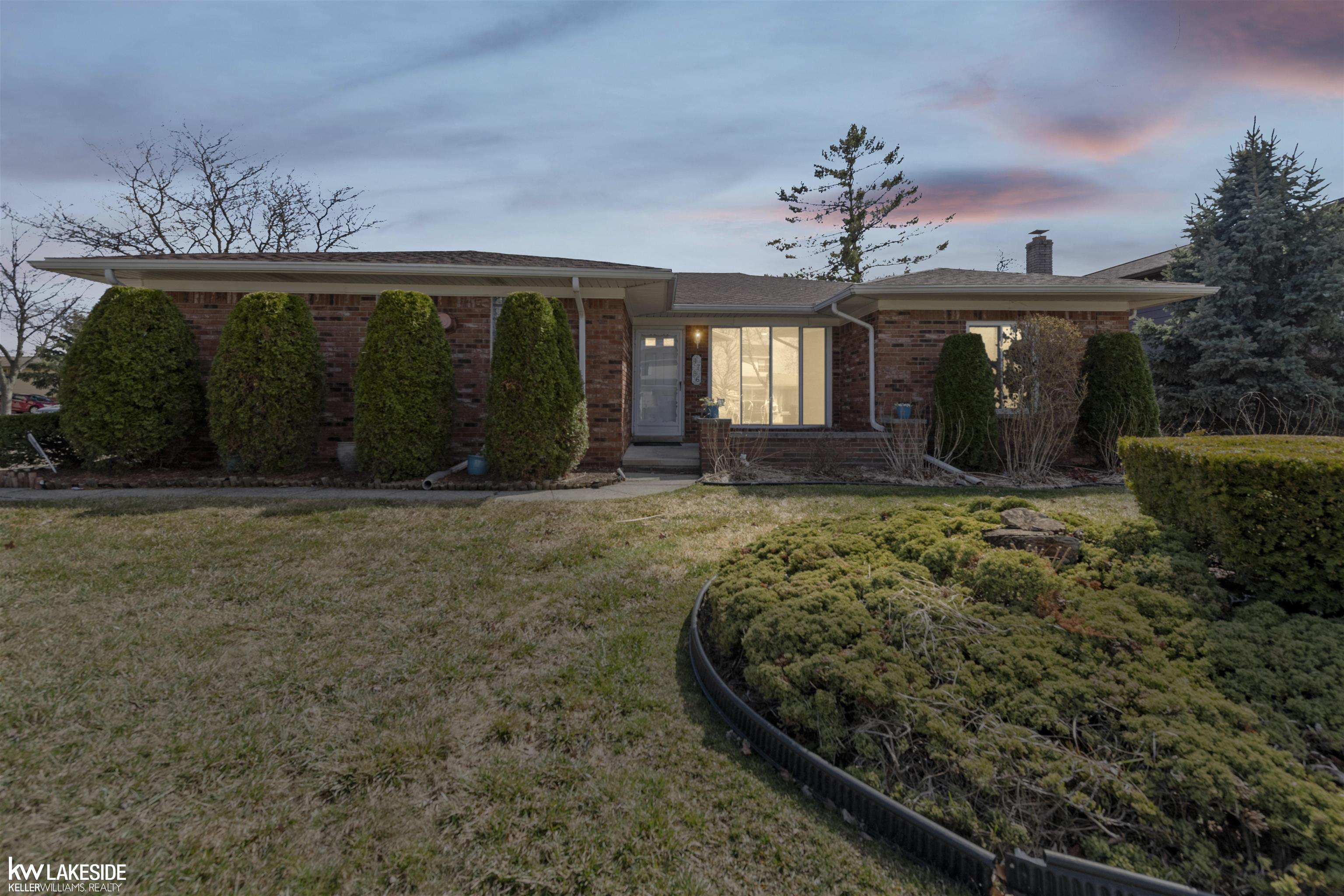 4786 Lucerne Drive, Sterling Heights, MI, 48310