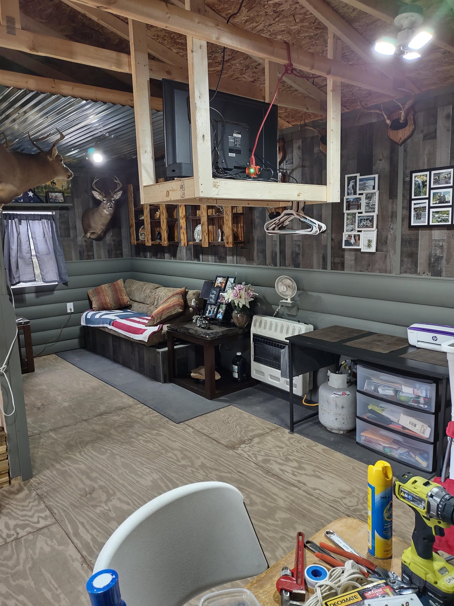 1976 Lake Four Road, Gladwin, MI, 48624