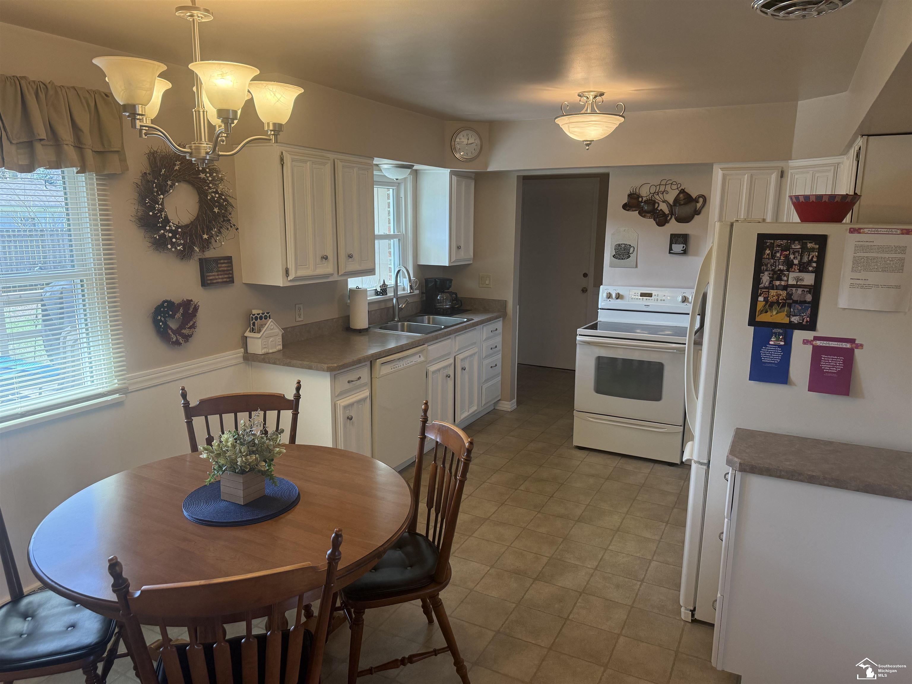 1127 Oakmont Drive, Temperance, MI, 48182