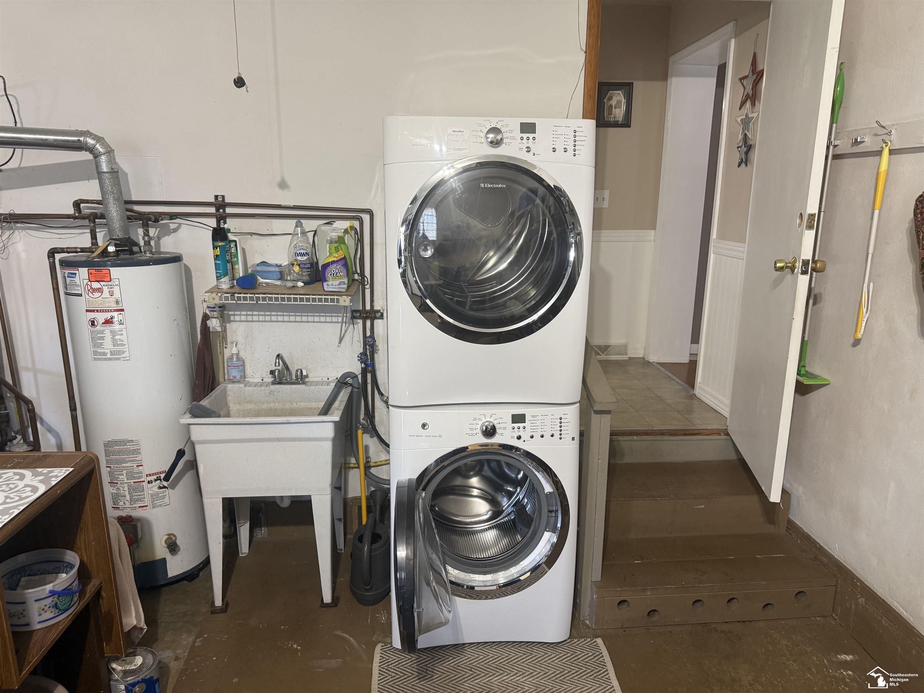 1127 Oakmont Drive, Temperance, MI, 48182