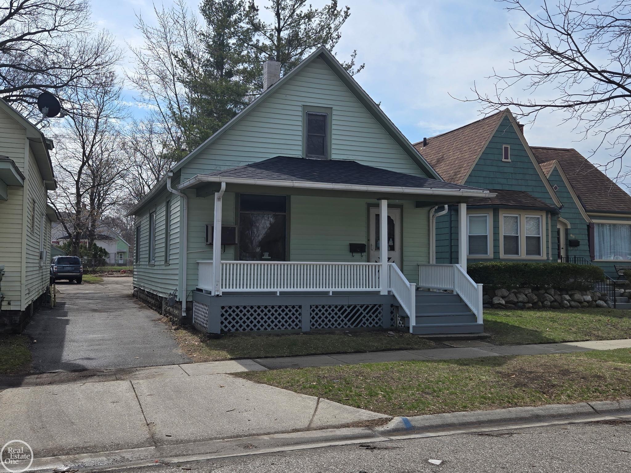 822 Minnie Street, Port Huron, MI, 48060