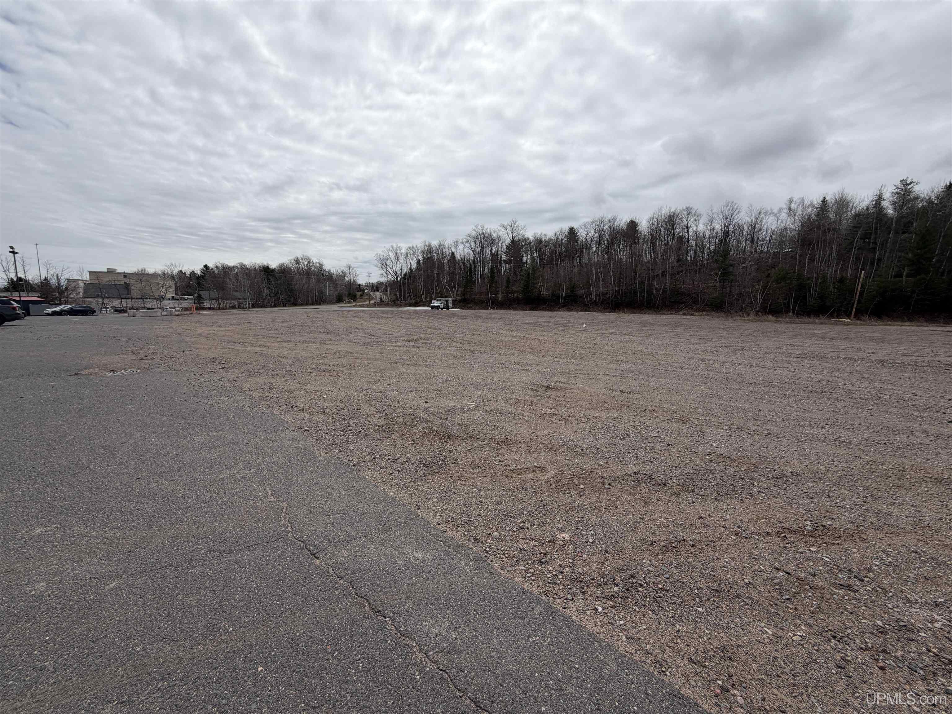 MLS 50202967 Large photo number 2 