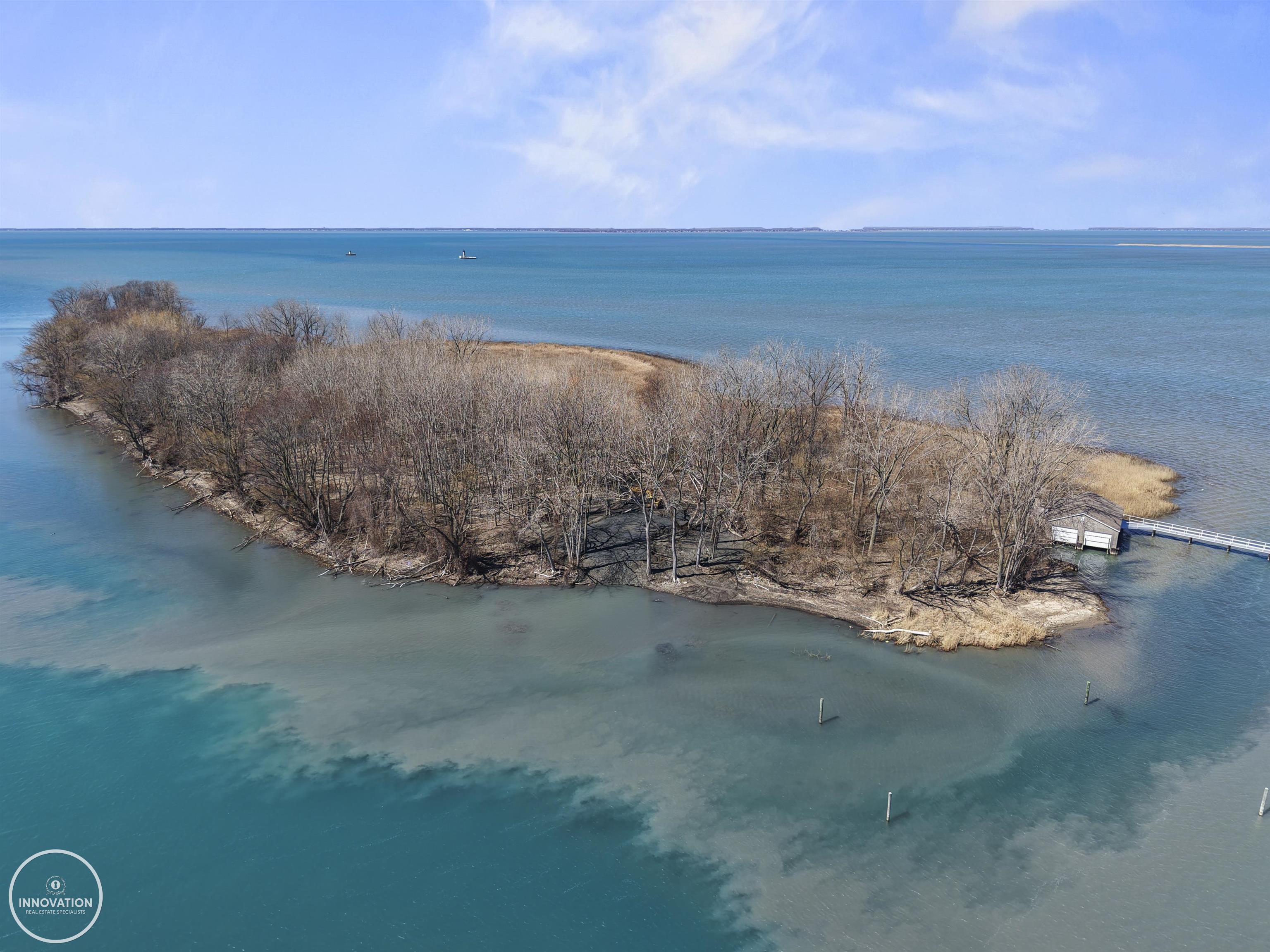 9900 S Channel Drive UNIT&nbsp;2 The Lodges, Clay, MI, 48028