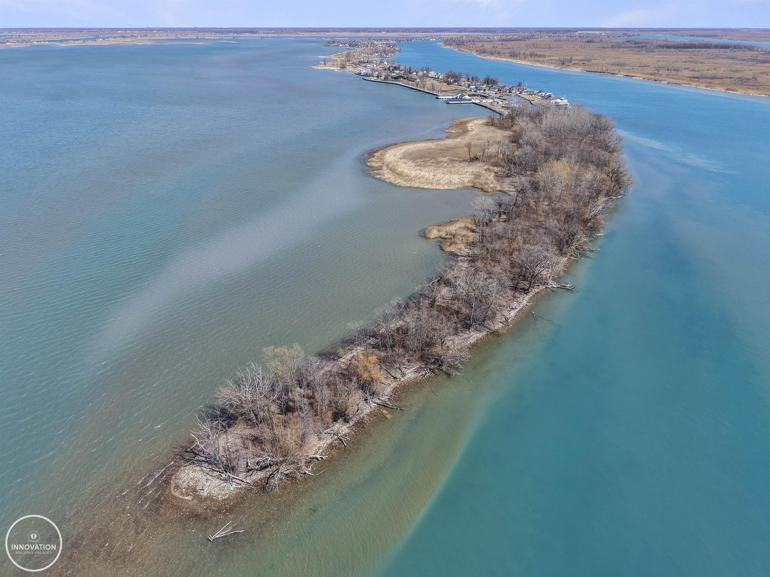 9900 S Channel Drive UNIT&nbsp;2 The Lodges, Clay, MI, 48028