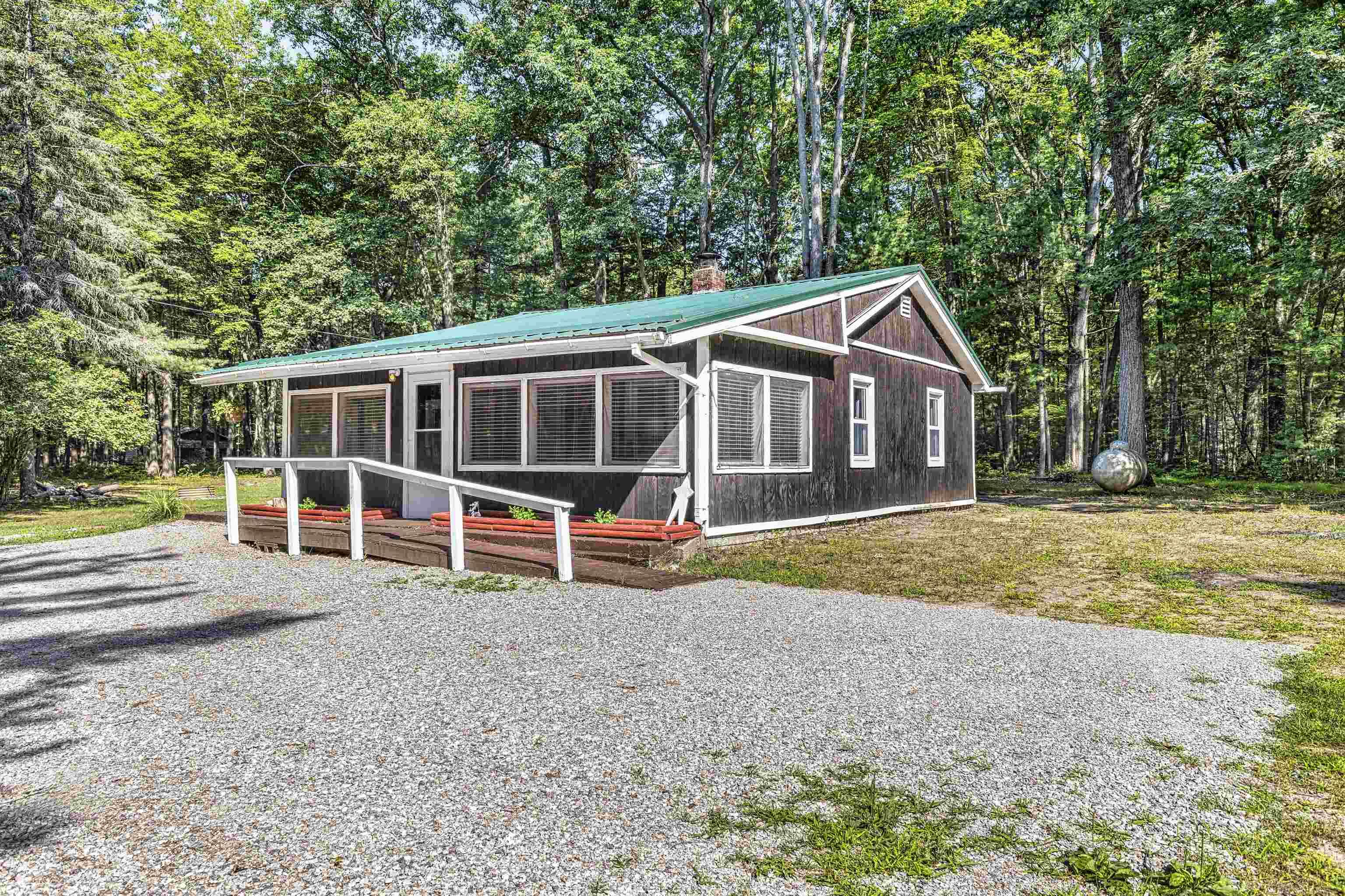 2980 E Houghton Lake Drive, Houghton Lake, MI, 48629