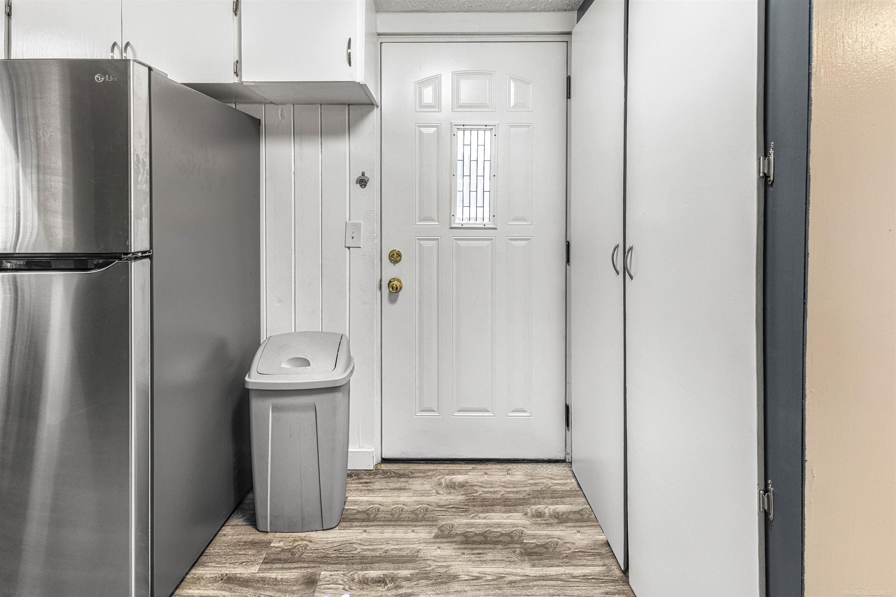 2980 E Houghton Lake Drive, Houghton Lake, MI, 48629