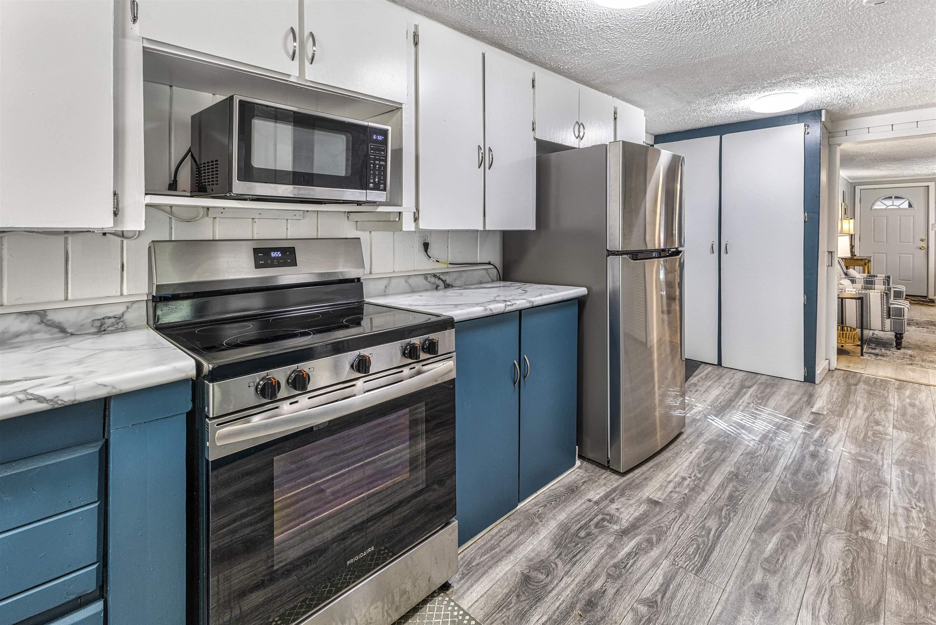 2980 E Houghton Lake Drive, Houghton Lake, MI, 48629