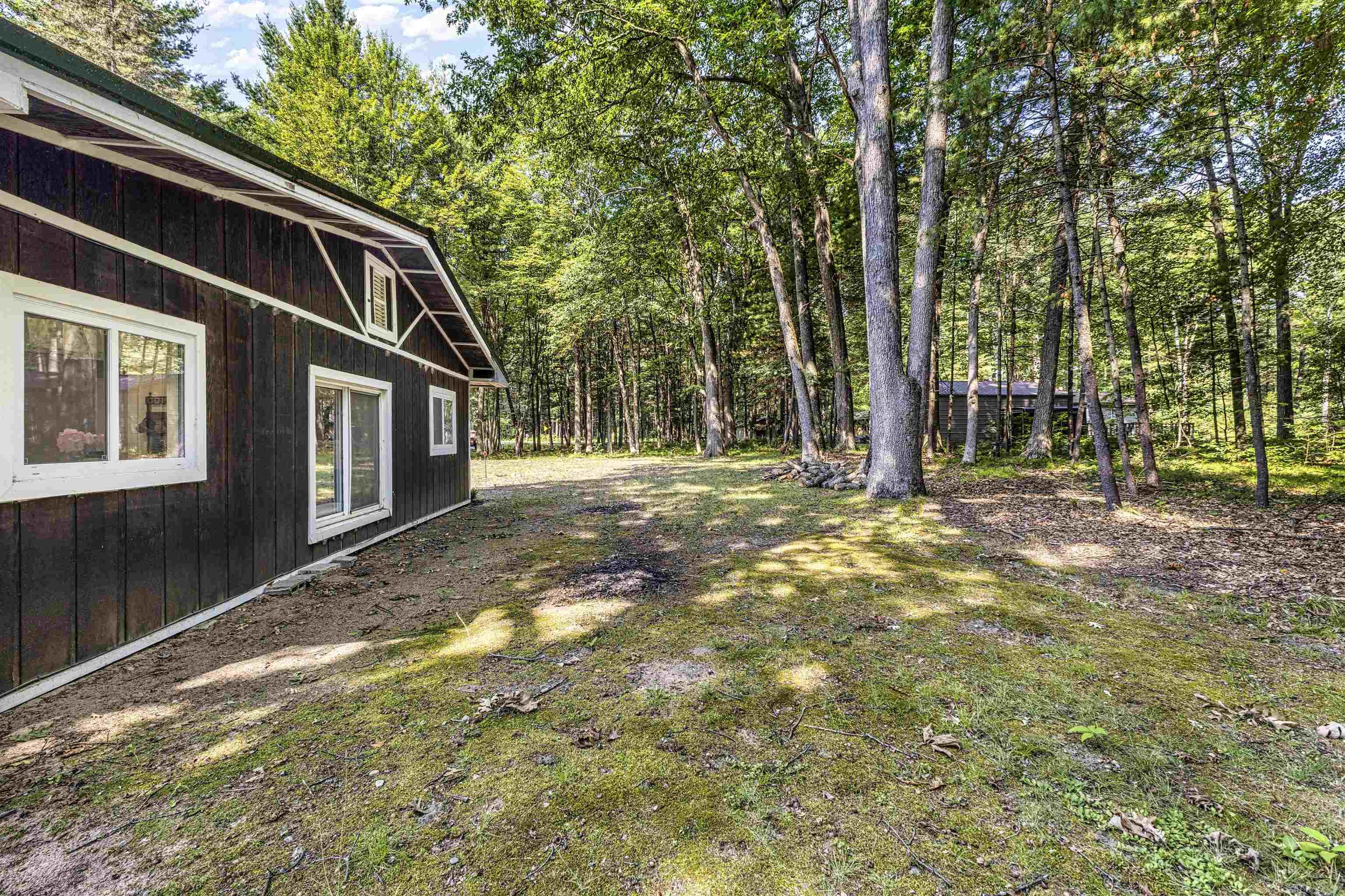 2980 E Houghton Lake Drive, Houghton Lake, MI, 48629