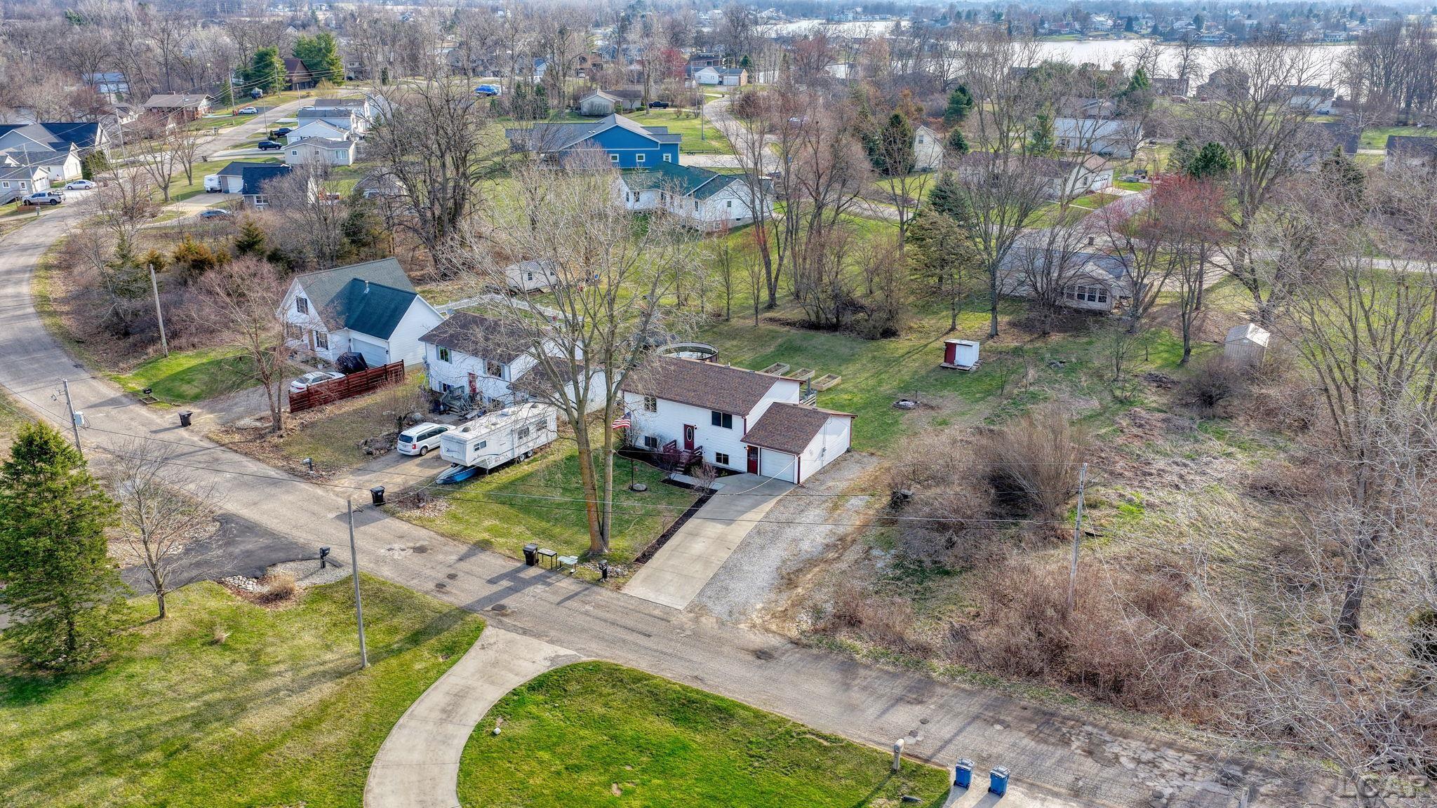 10579 Emerald Drive, Cement City, MI, 49233