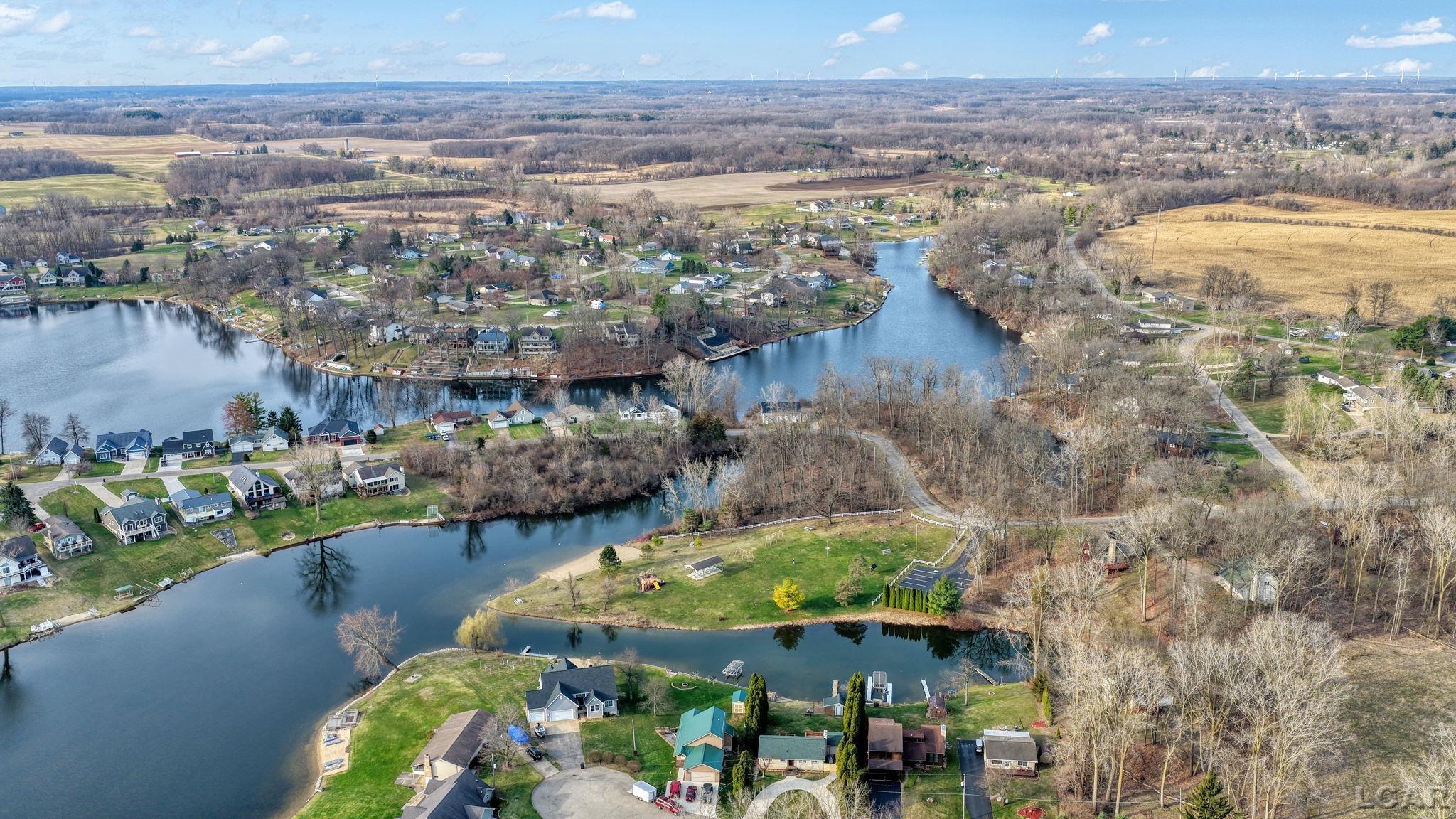 10579 Emerald Drive, Cement City, MI, 49233