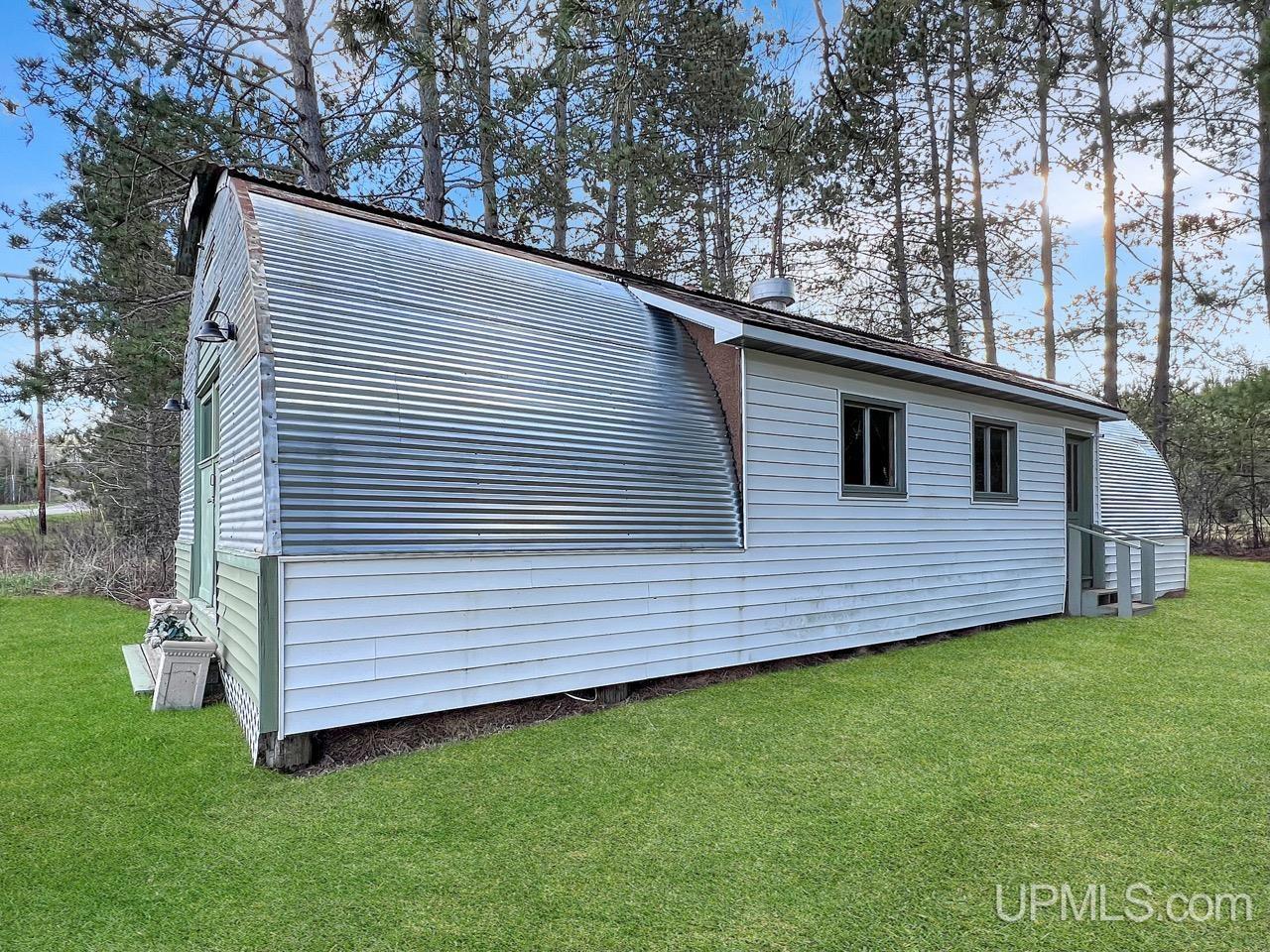 137 Caspian Cutoff Road, Iron River, MI, 49935