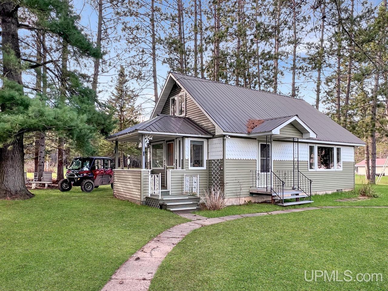 137 Caspian Cutoff Road, Iron River, MI, 49935