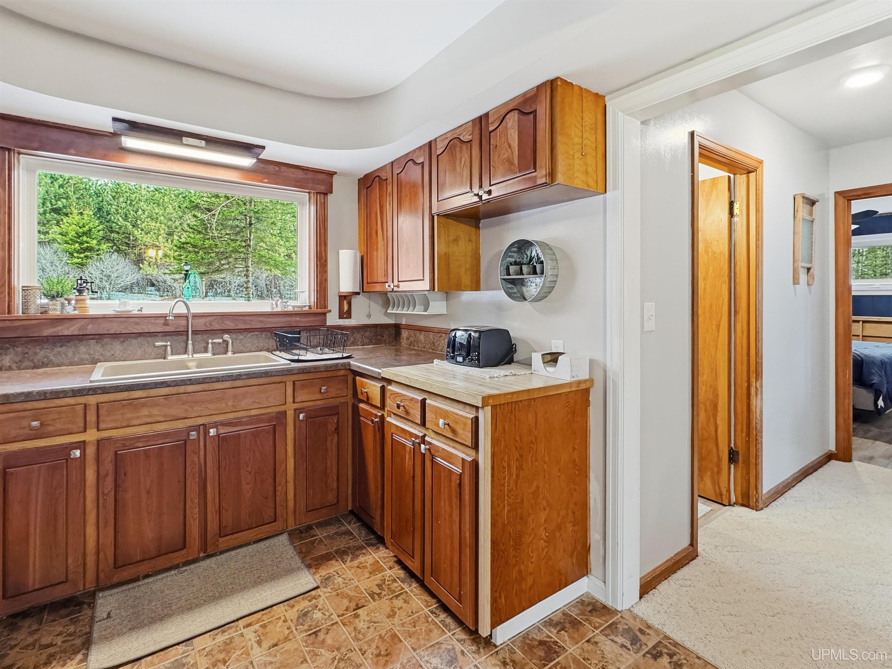 137 Caspian Cutoff Road, Iron River, MI, 49935