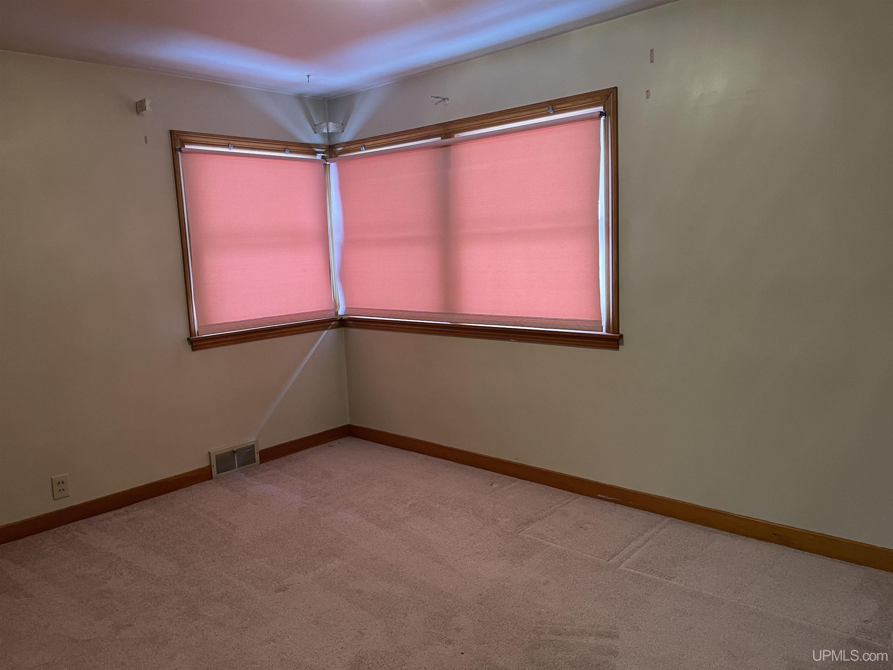 613 N 5th Avenue, Hurley, WI, 54534