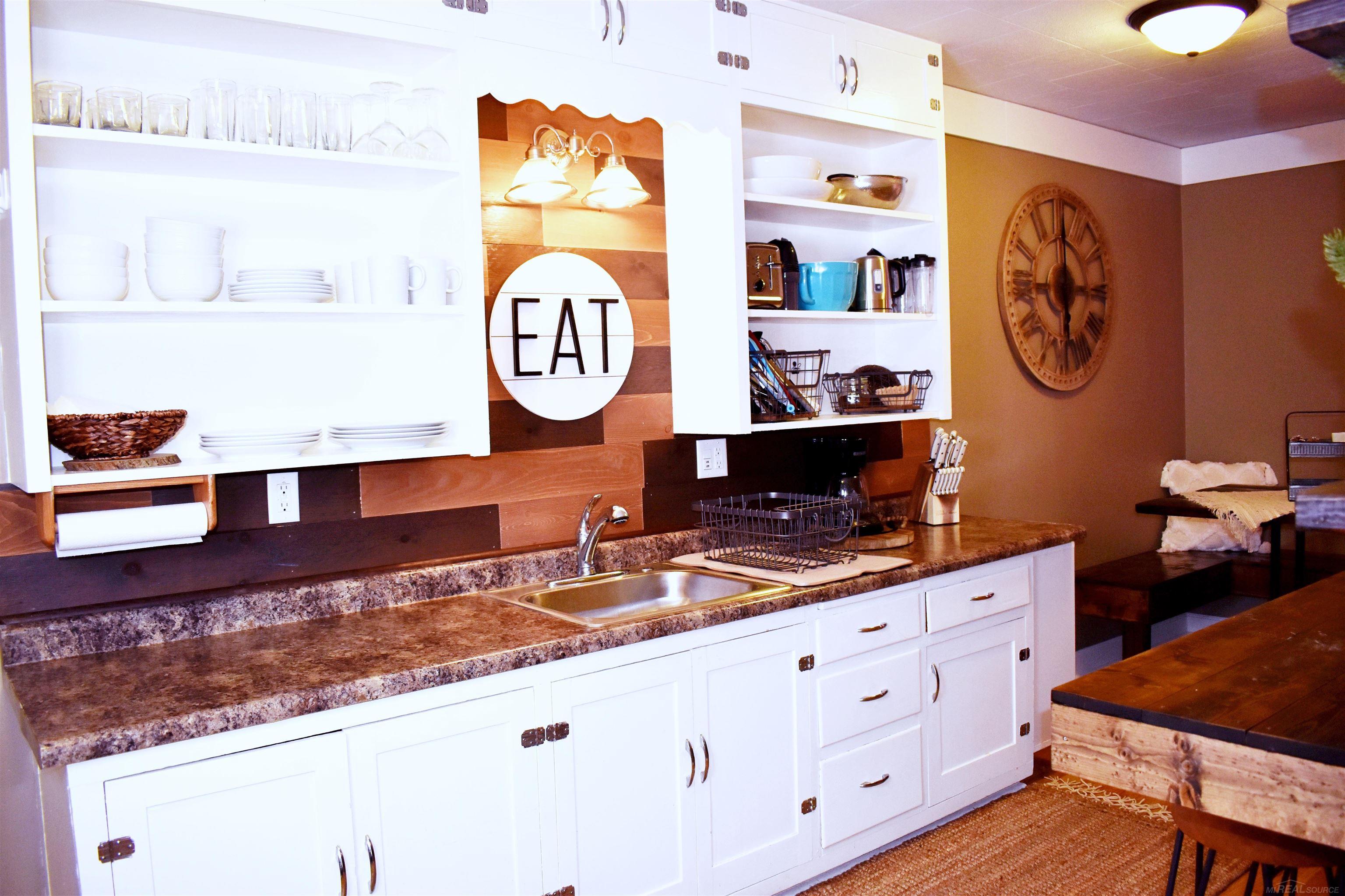 110 W Francis Street, Ironwood, MI, 49938