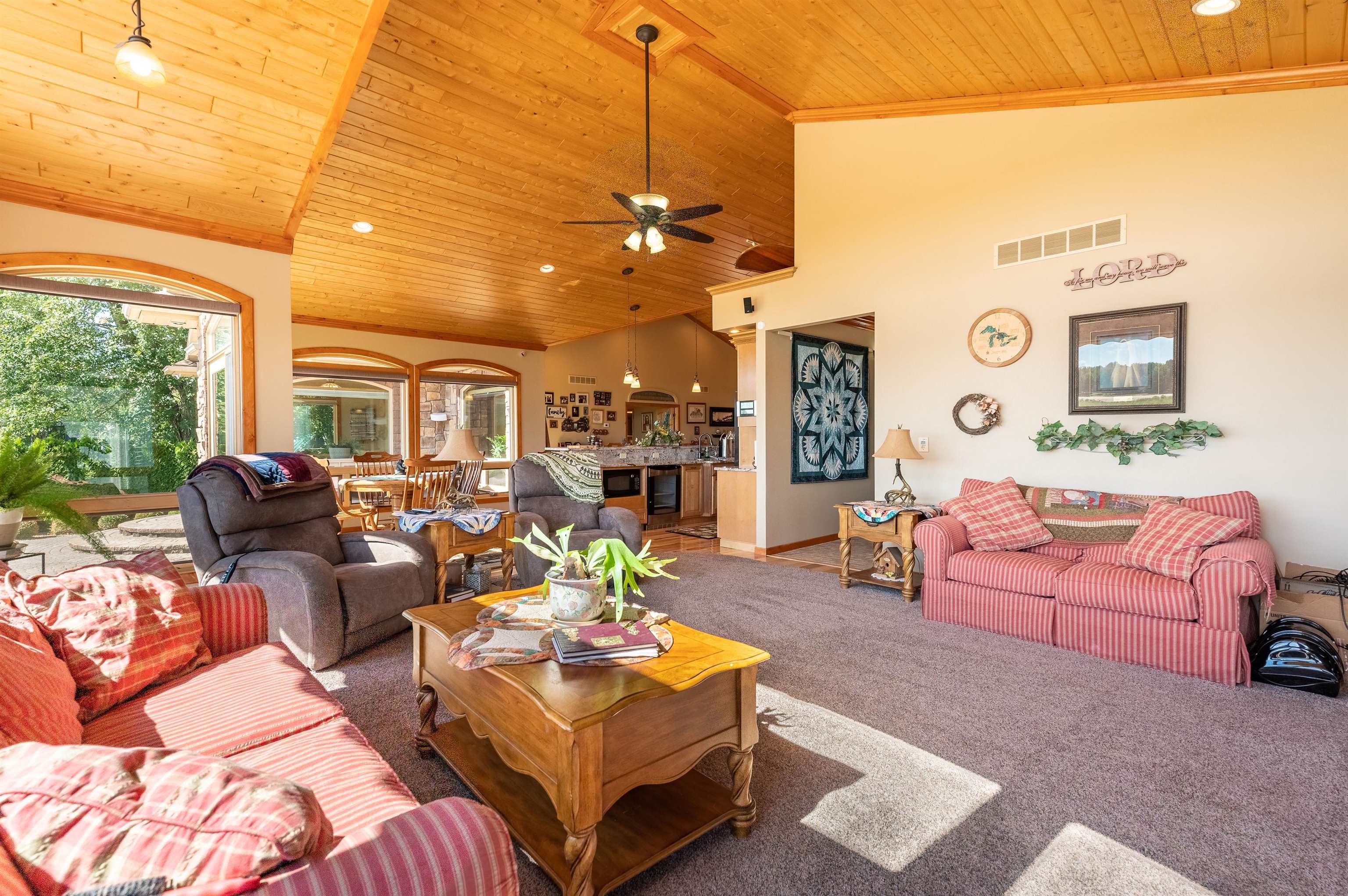 5323 S Pine Street, Beaverton, MI, 48612