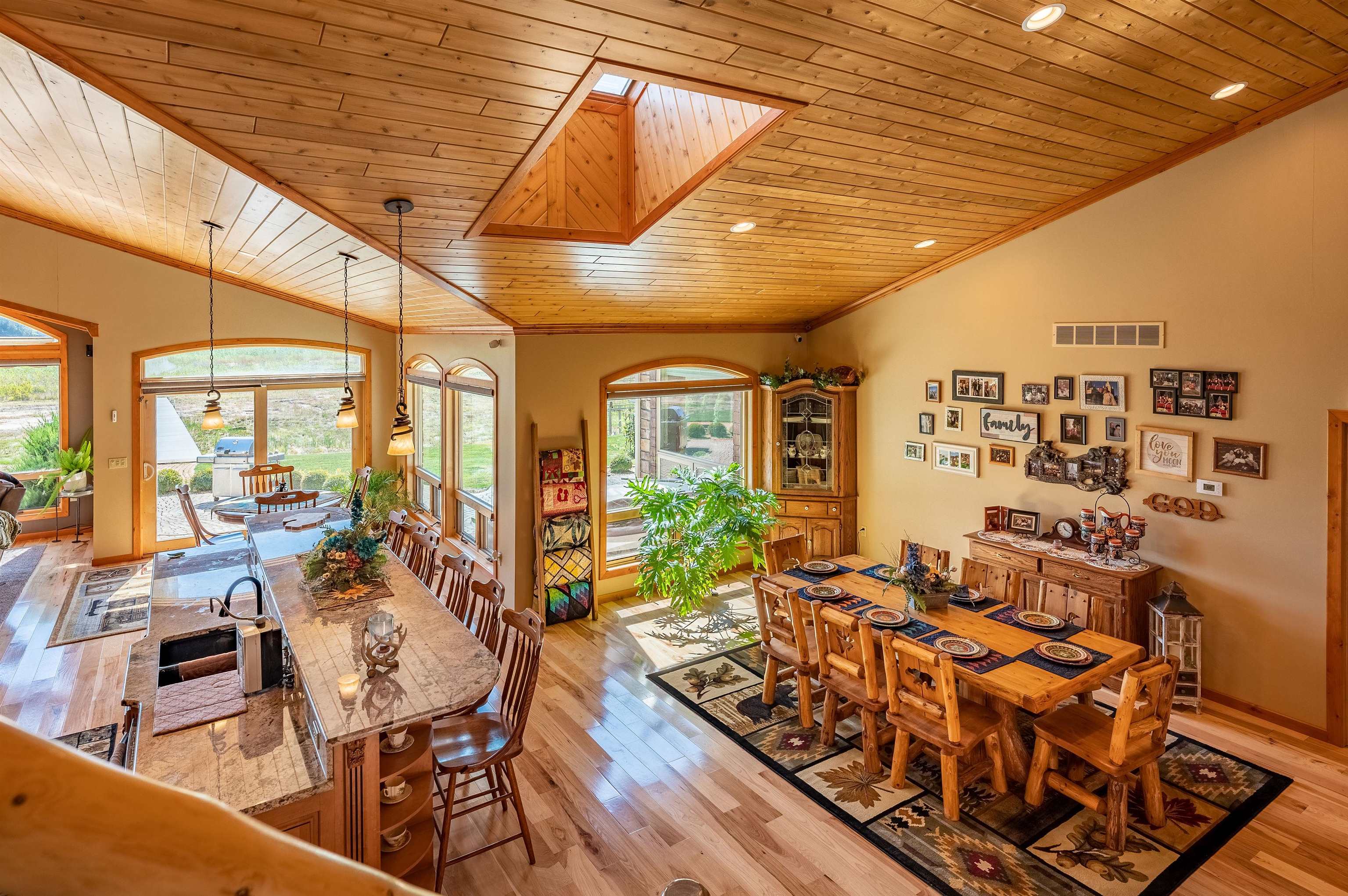 5323 S Pine Street, Beaverton, MI, 48612