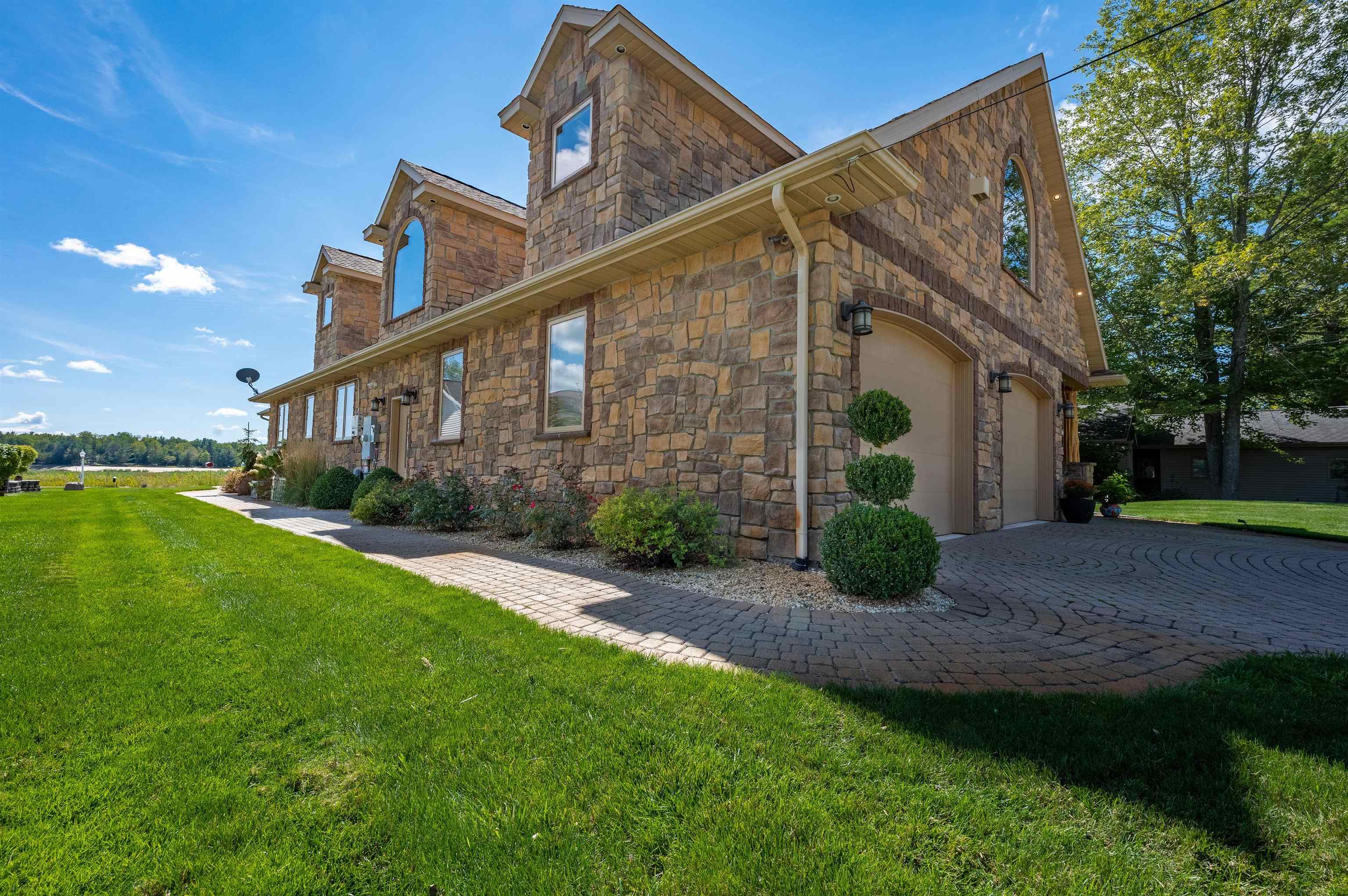 5323 S Pine Street, Beaverton, MI, 48612