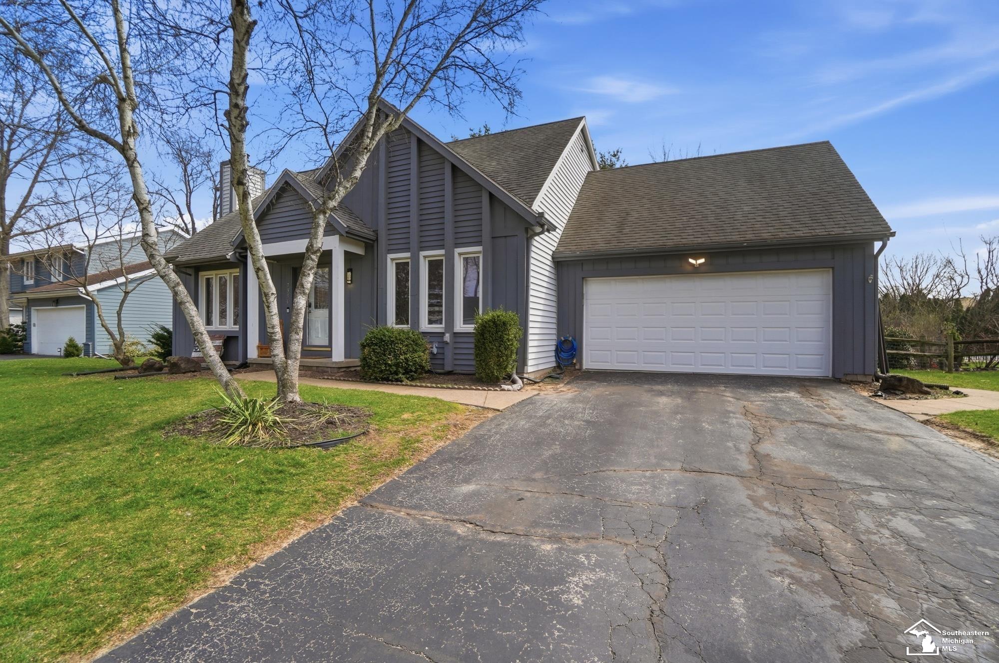 1244 Van Sickle Drive, Hillsdale, MI, 49242