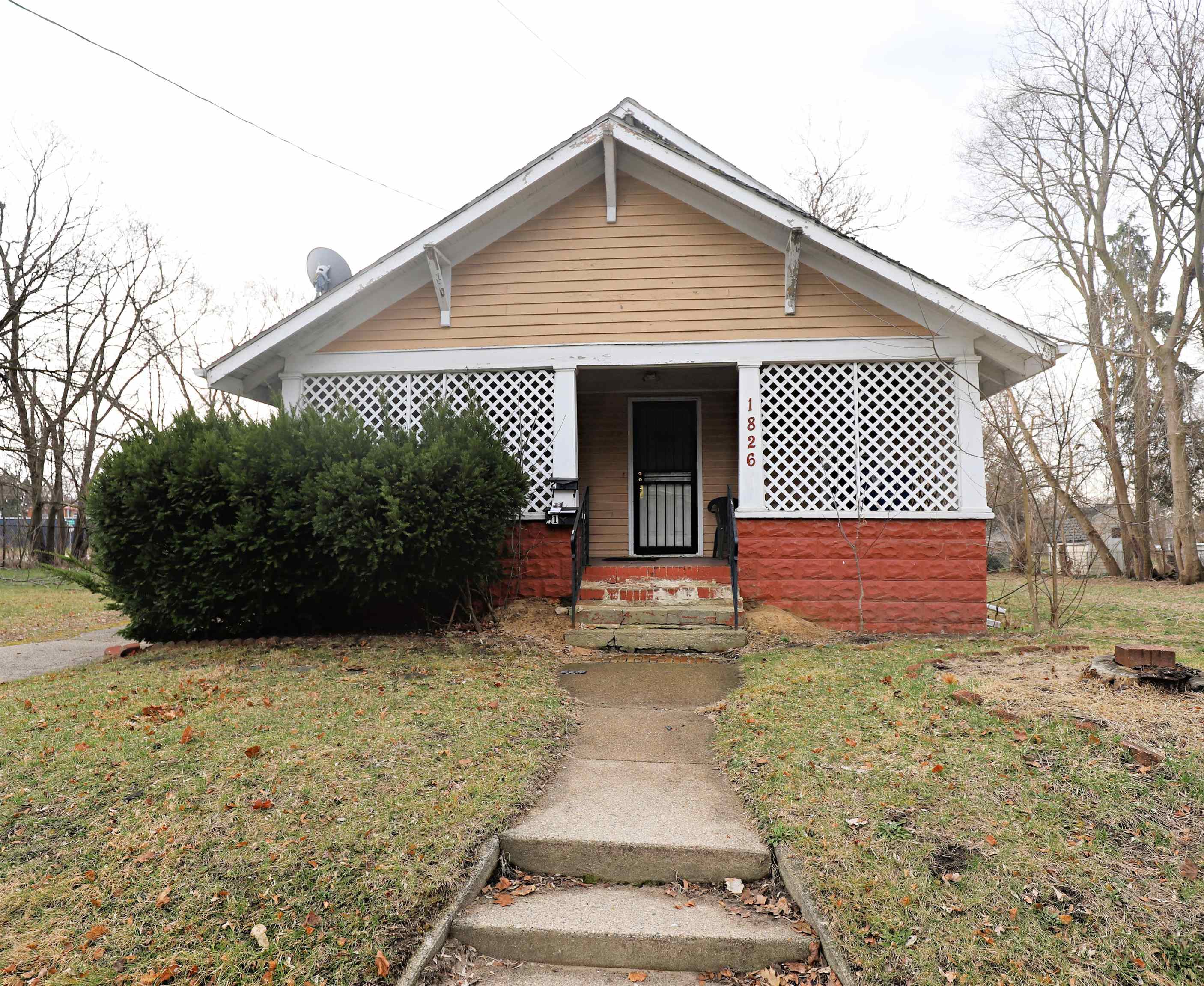 211 E Walnut Street, Portage, OH, 43451