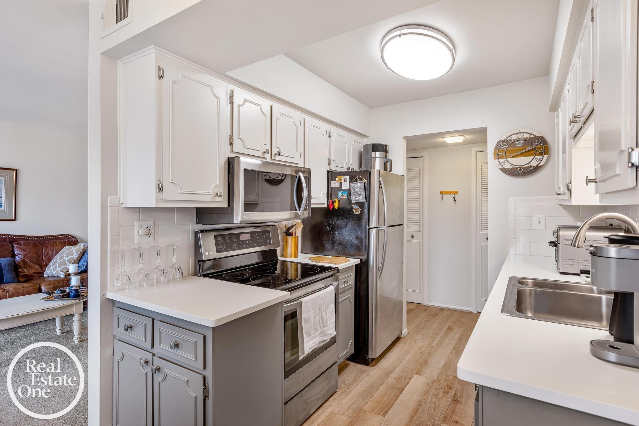 443 Riviera Drive UNIT&nbsp;4, Saint Clair Shores, MI, 48080