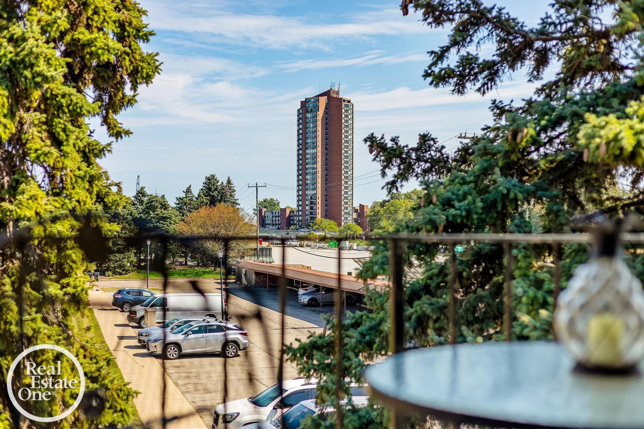 443 Riviera Drive UNIT&nbsp;4, Saint Clair Shores, MI, 48080