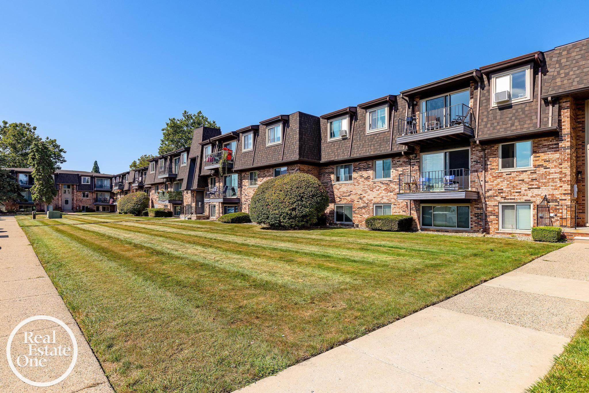 443 Riviera Drive UNIT&nbsp;4, Saint Clair Shores, MI, 48080